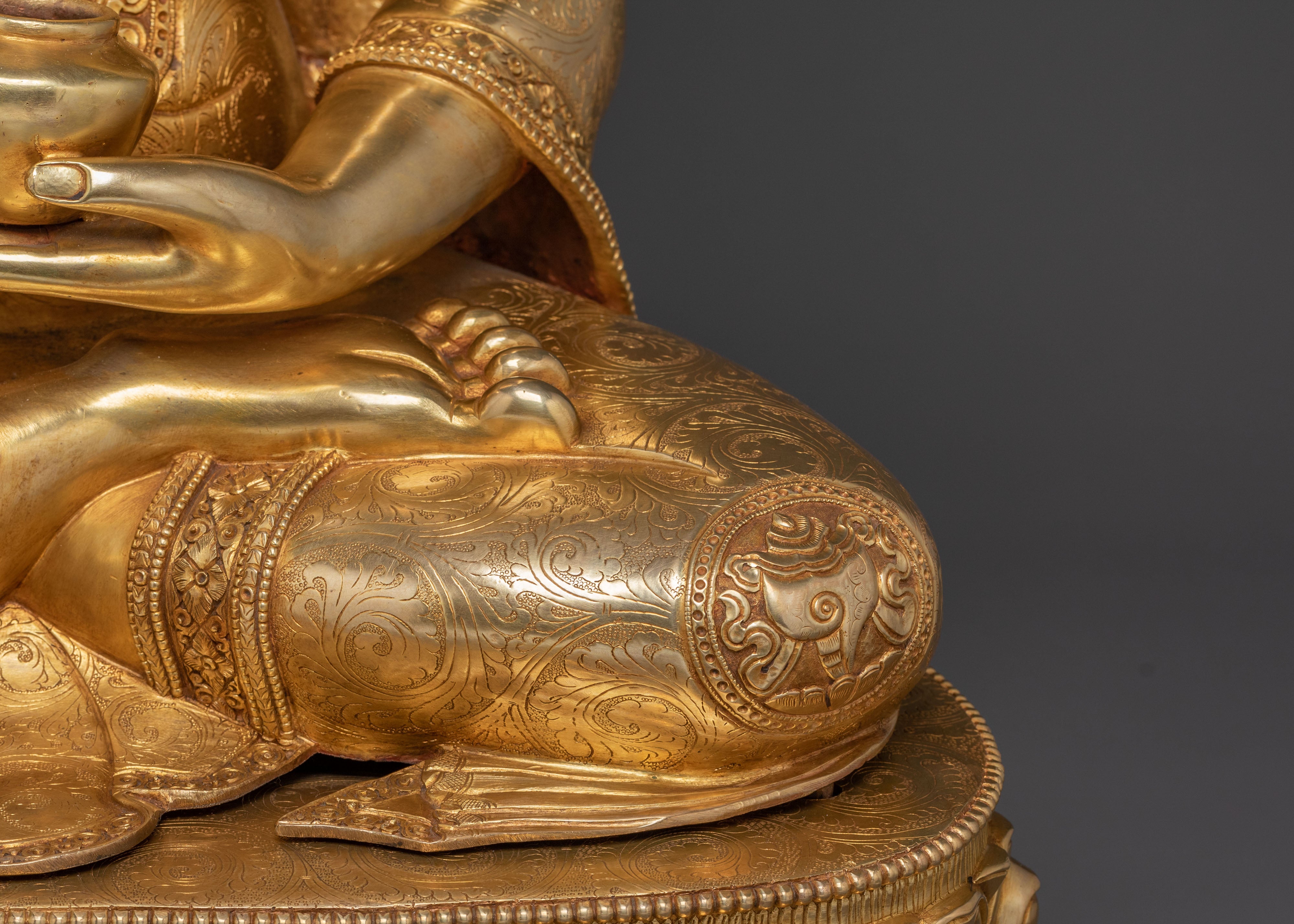 Shakyamuni Buddha Golden Statue | Enlightened Figure