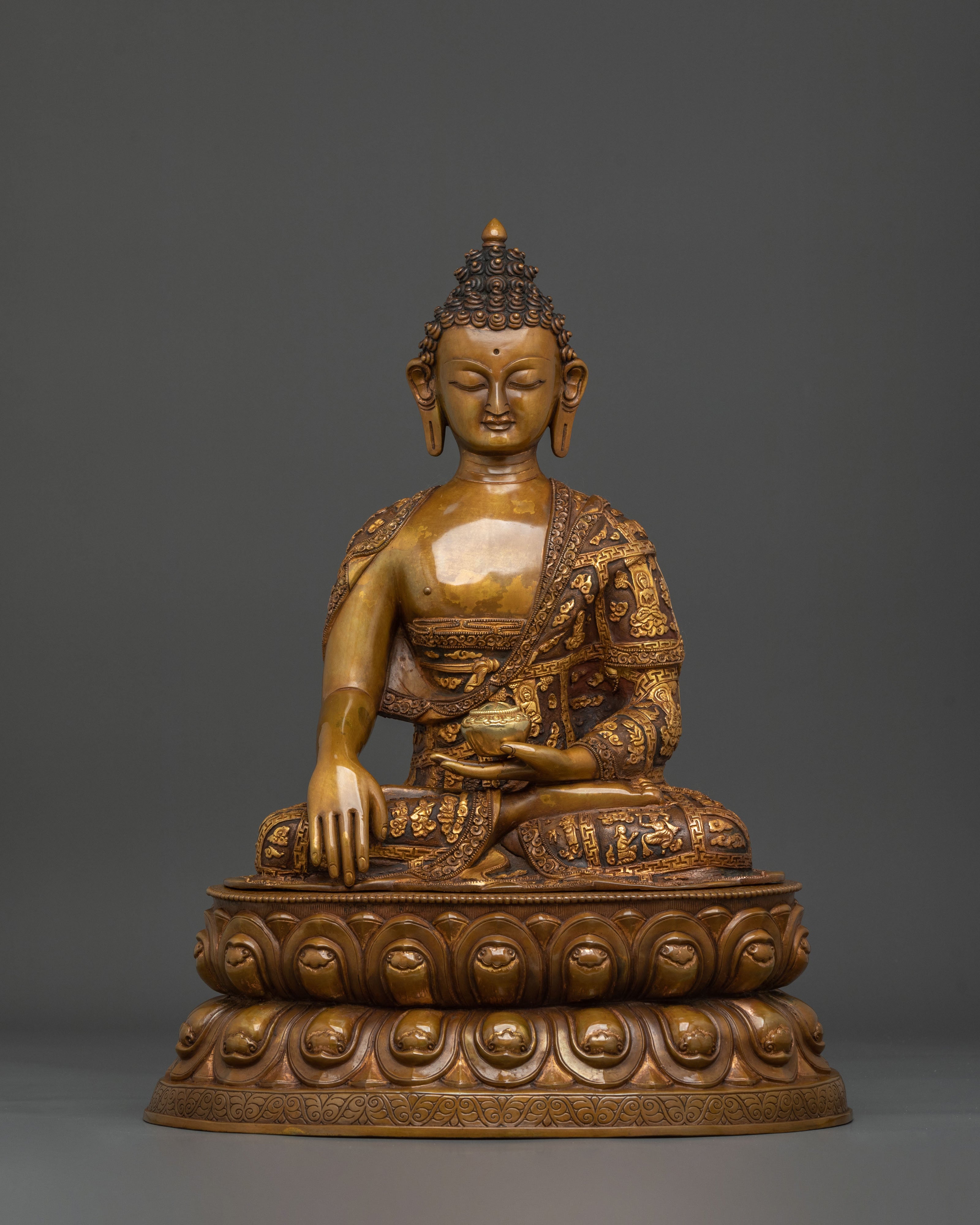 Shakyamuni Buddha Statue