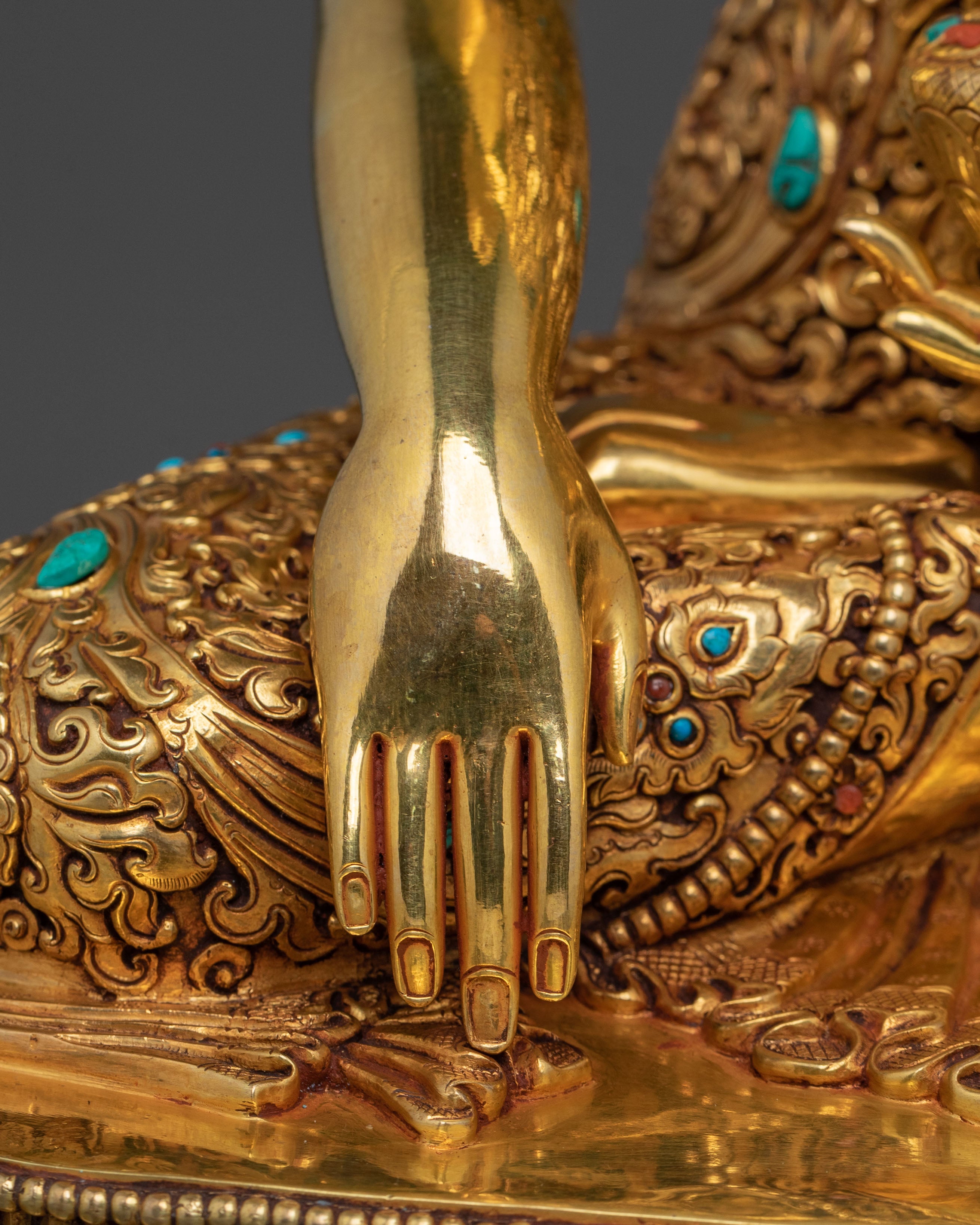 Sugata Shakyamuni Statue | Symbol of Enlightenment