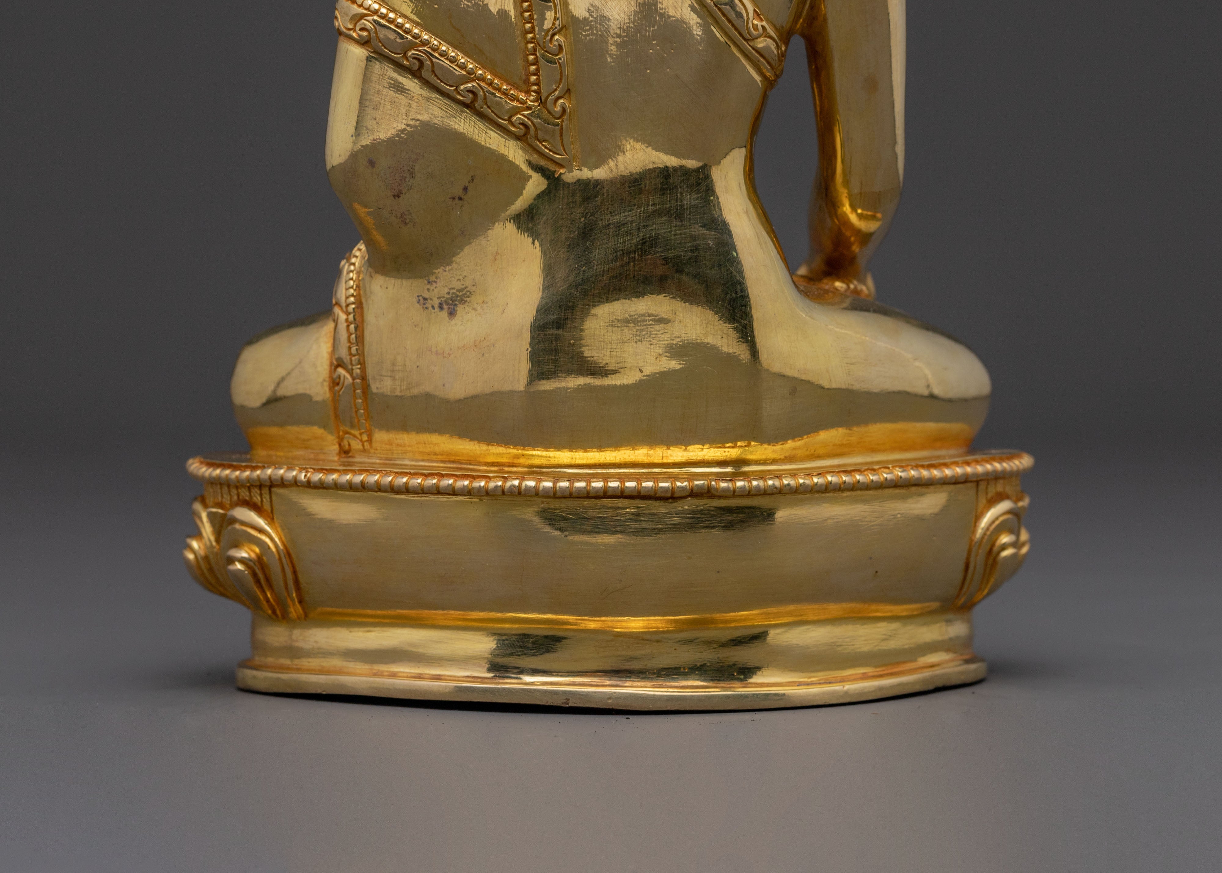 Buddha Shakyamuni Gold Gilded Statue – Serene Copper Art