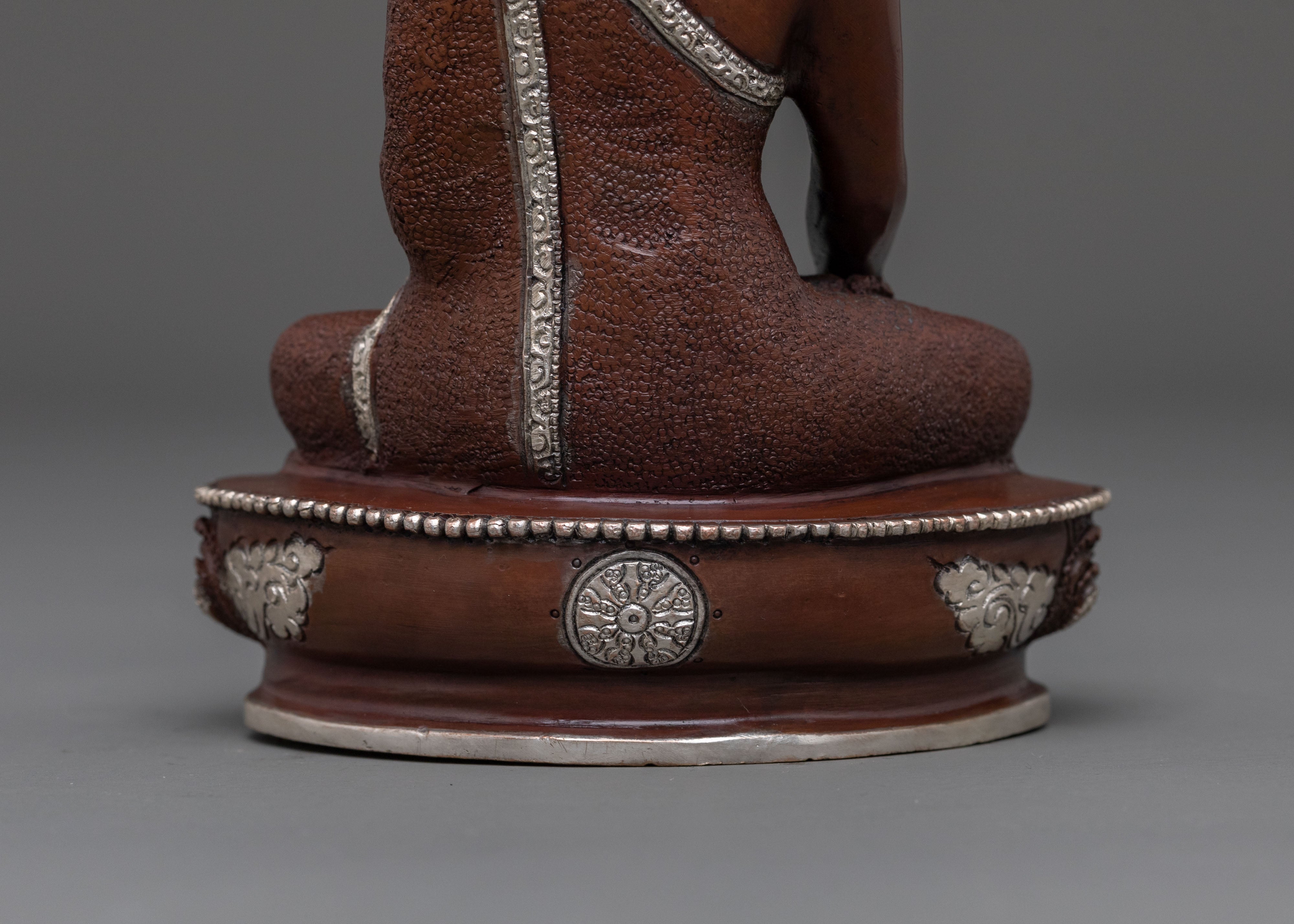 Shakyamuni Buddha Statue in Copper Body with Silver Plating