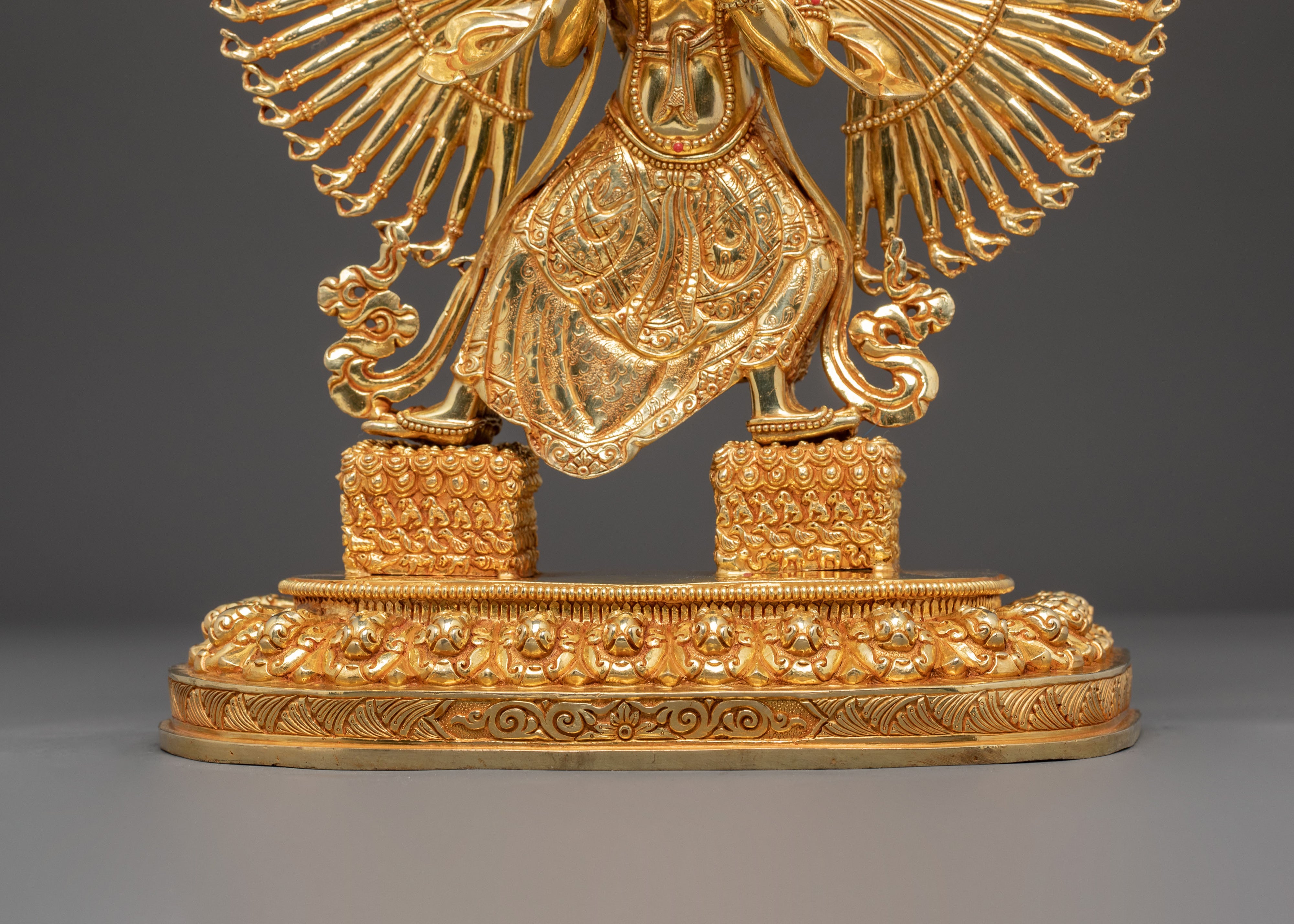 Handmade 1000-Armed Dukar Statue | Deity of Compassion