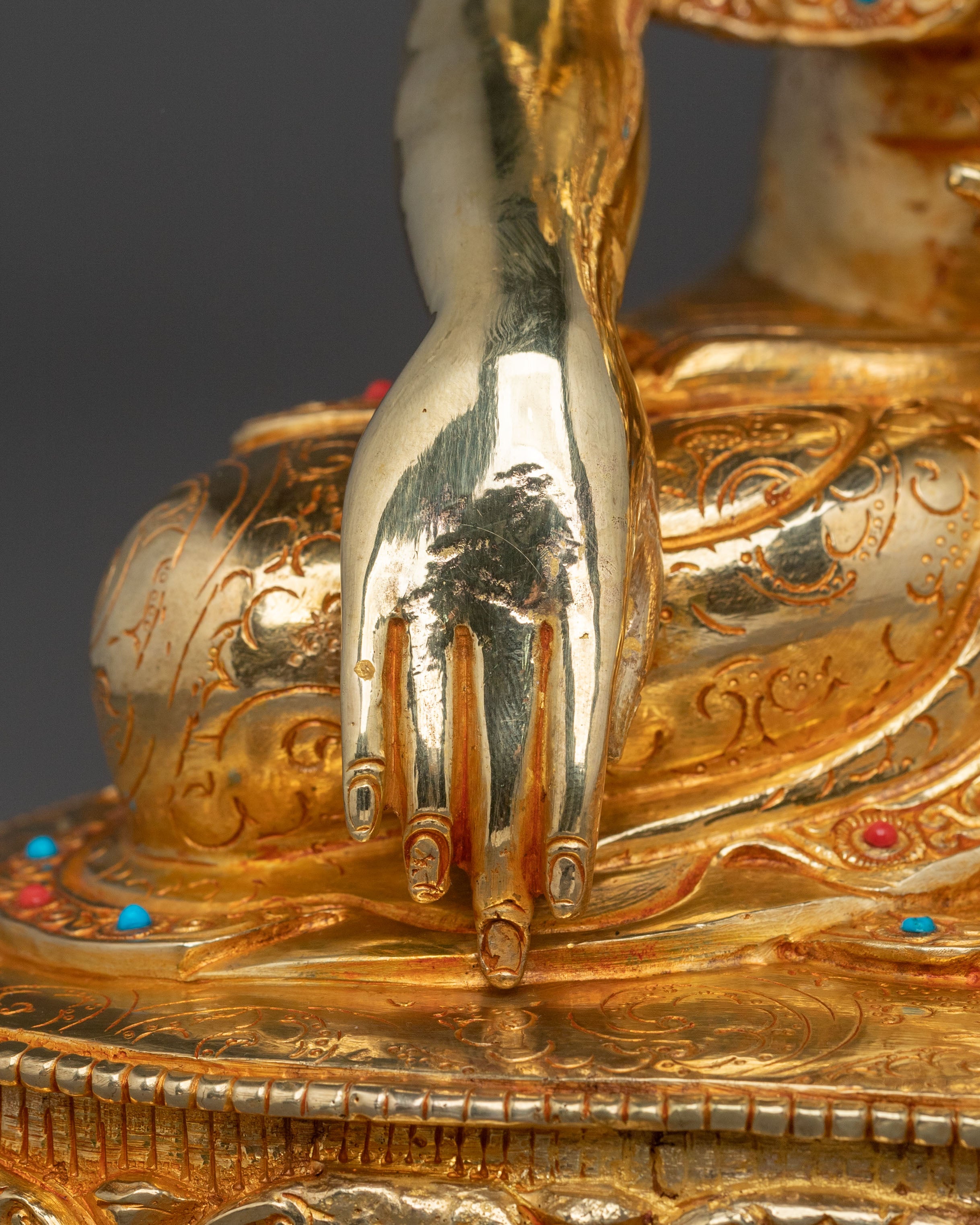 Shakyamuni Buddha Statue | Sacred Buddhist Figurine