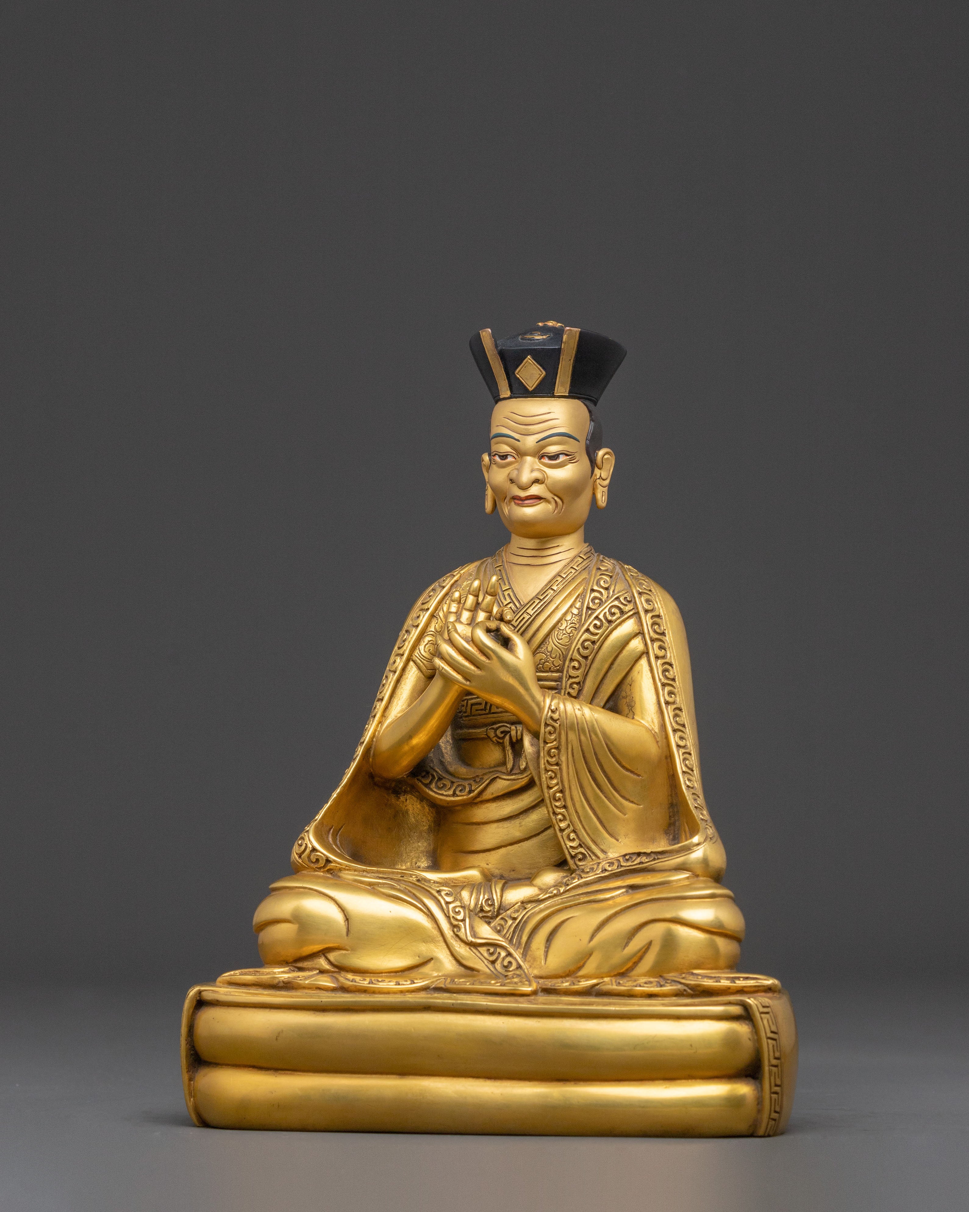 1st Karmapa Divine Statue: Knower of Three Times