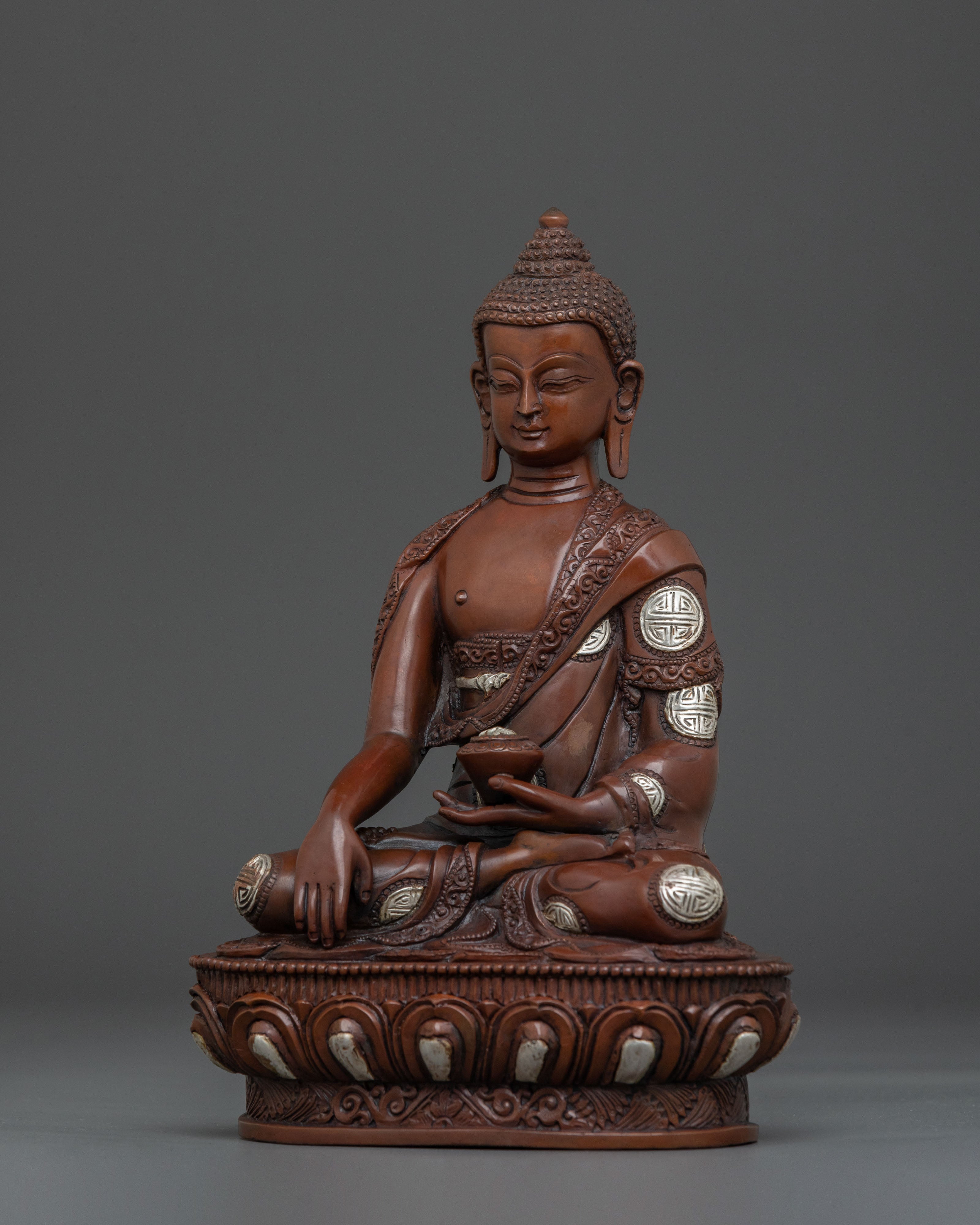 Shakyamuni Buddha Traditional Statue | Home Decor