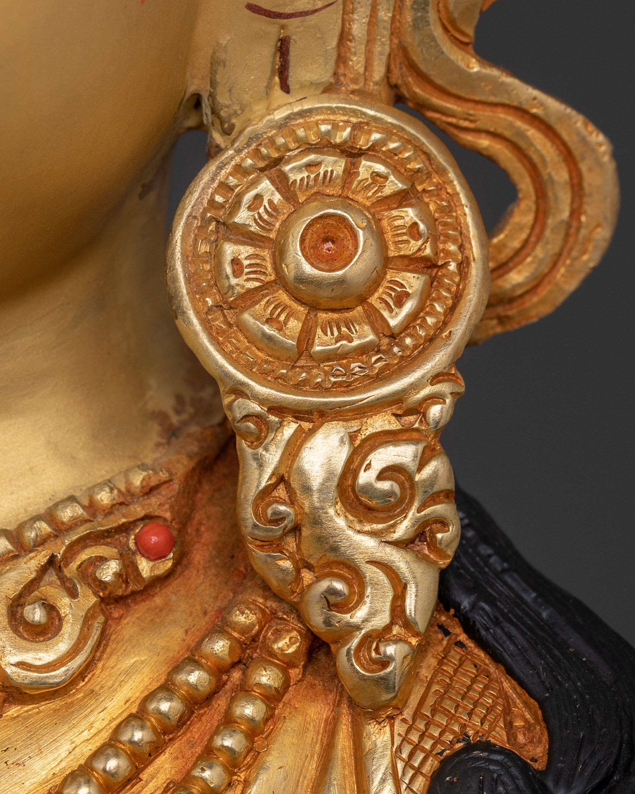 Dukar Sacred Statue | White Umbrella Goddess of Protection