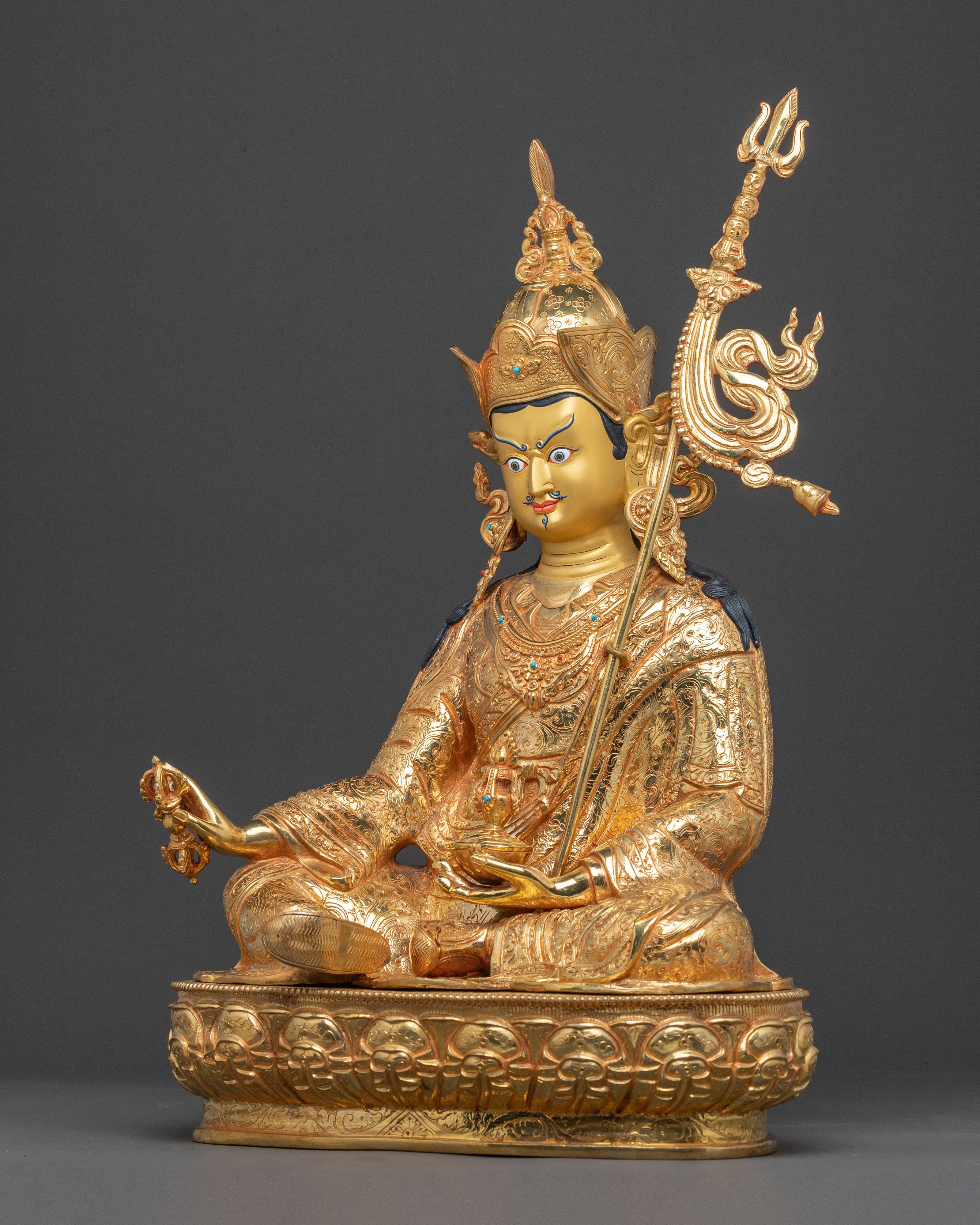 Guru Rinpoche Tibetan Master Statue – Radiant 24K Gold Gilded