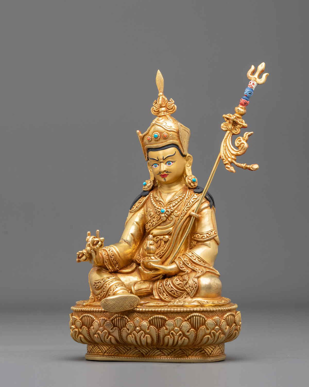 Guru Rinpoche Statue | Master of Tantric Teachings