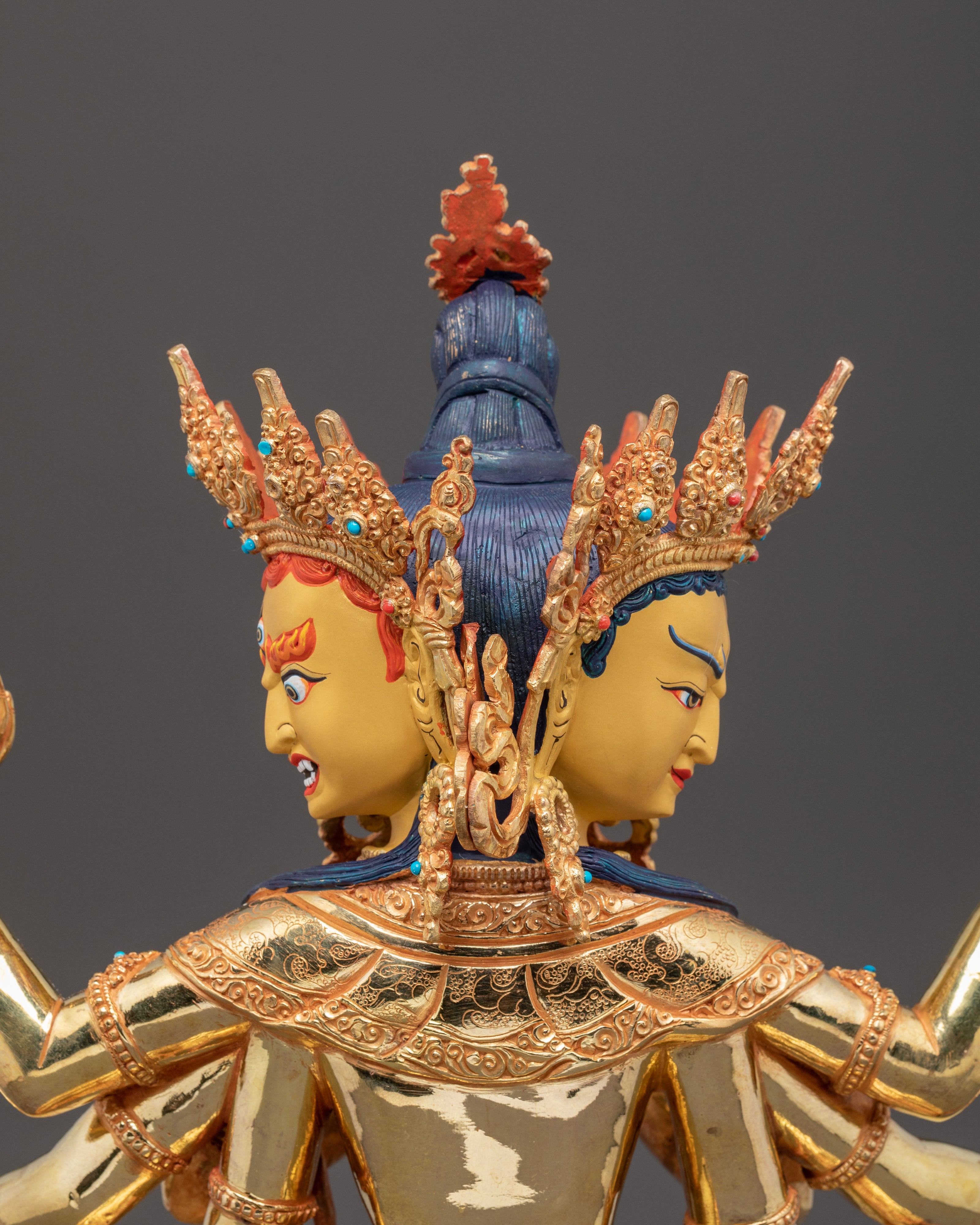 Statue of Victorious One: Ushnishavijaya Namgyalma