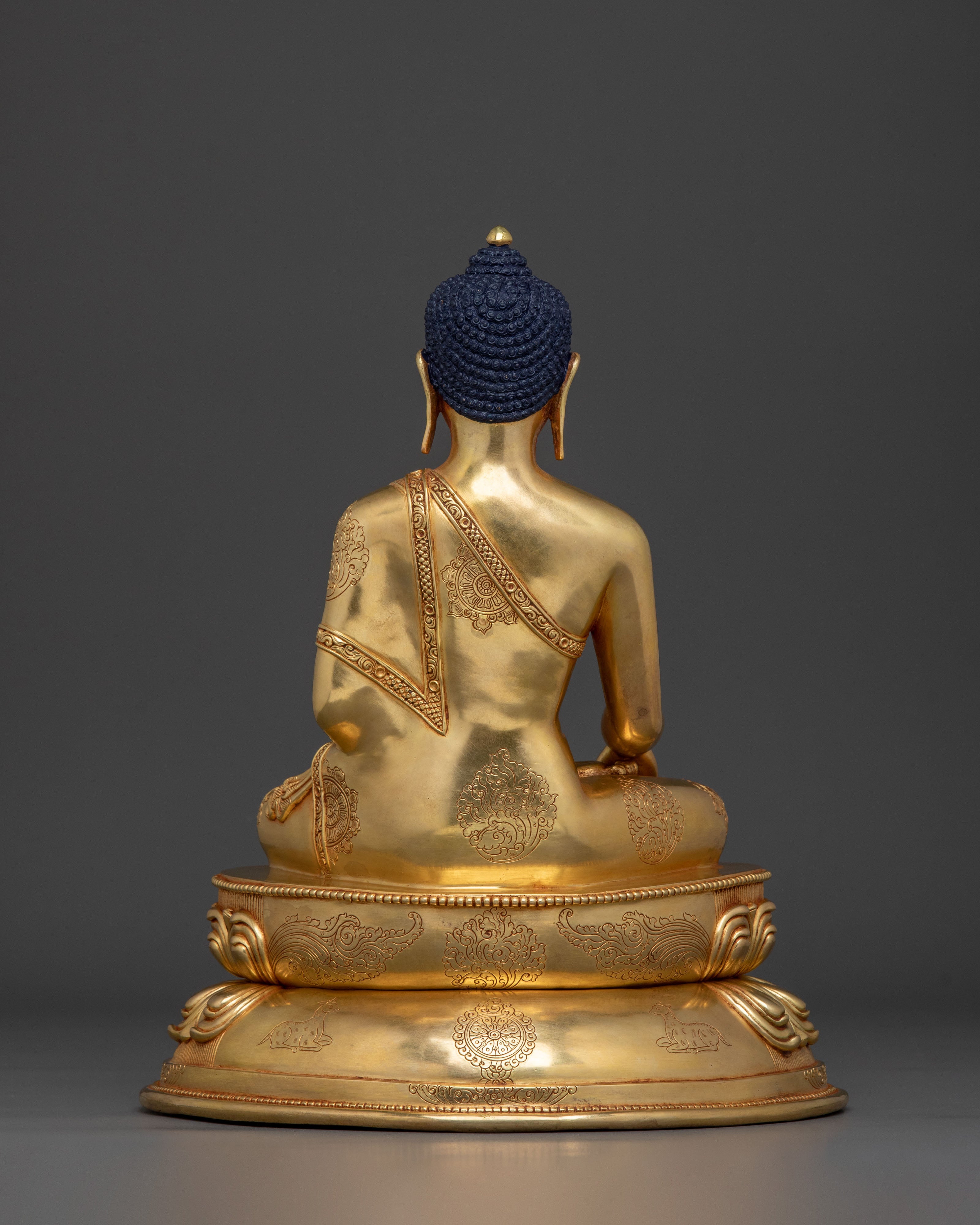 Shakyamuni Buddha Statue | 24K Gold Gilded Artistry