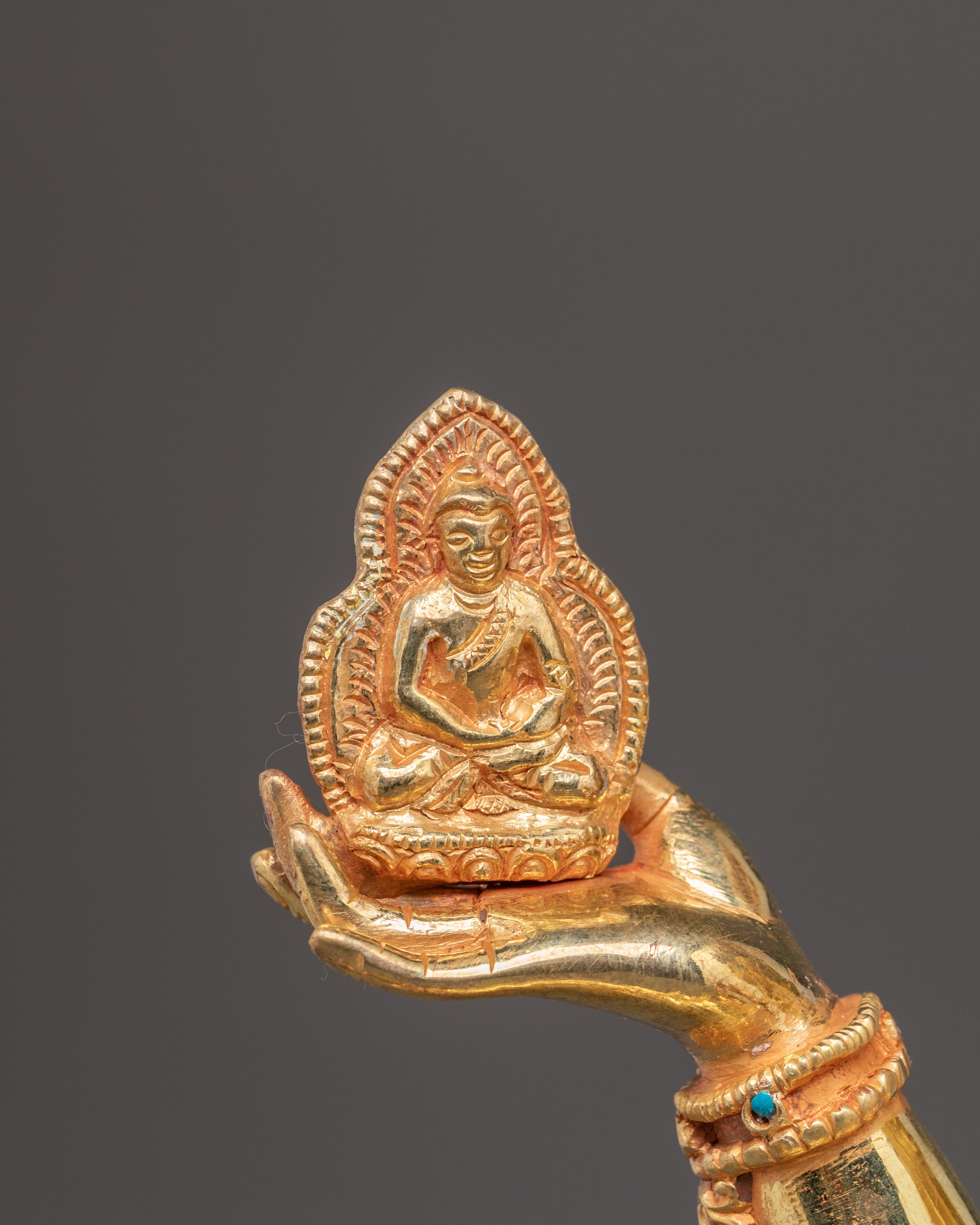 Statue of Victorious One: Ushnishavijaya Namgyalma