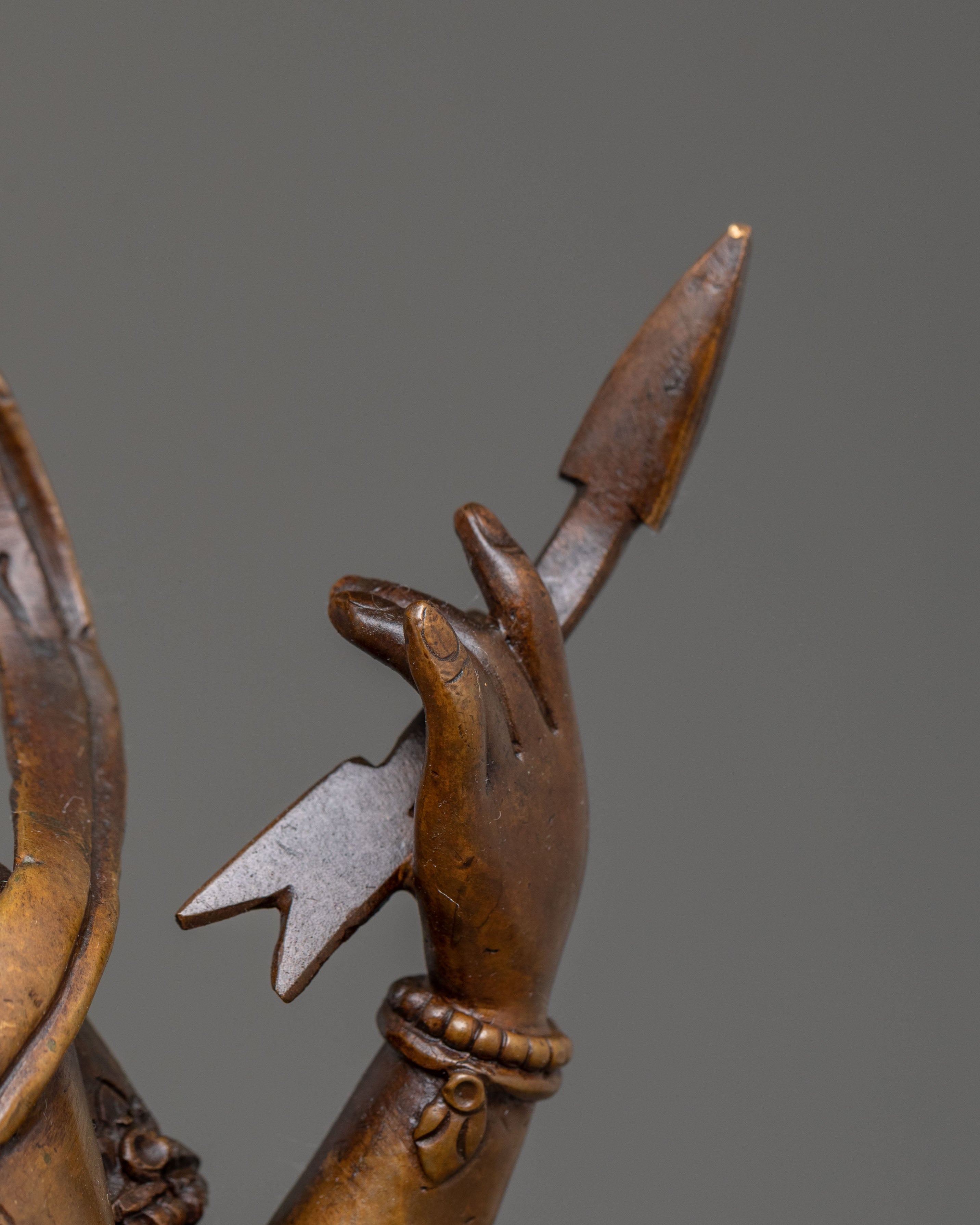 Handcrafted Maha Manjushri Wisdom Statue: Bodhisattva of Wisdom