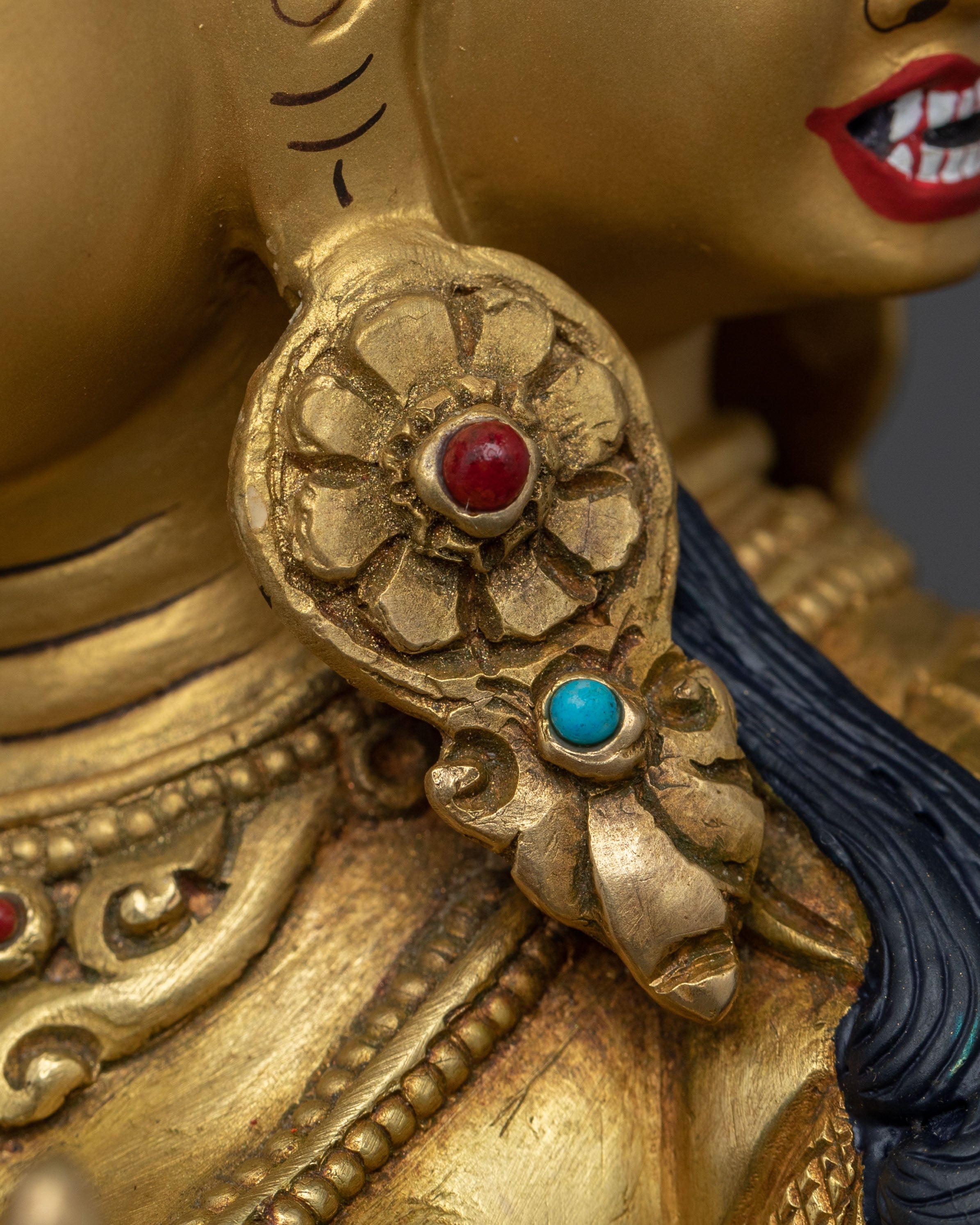 Female Deity Namgyalma Statue | Longevity Goddess Sculpture