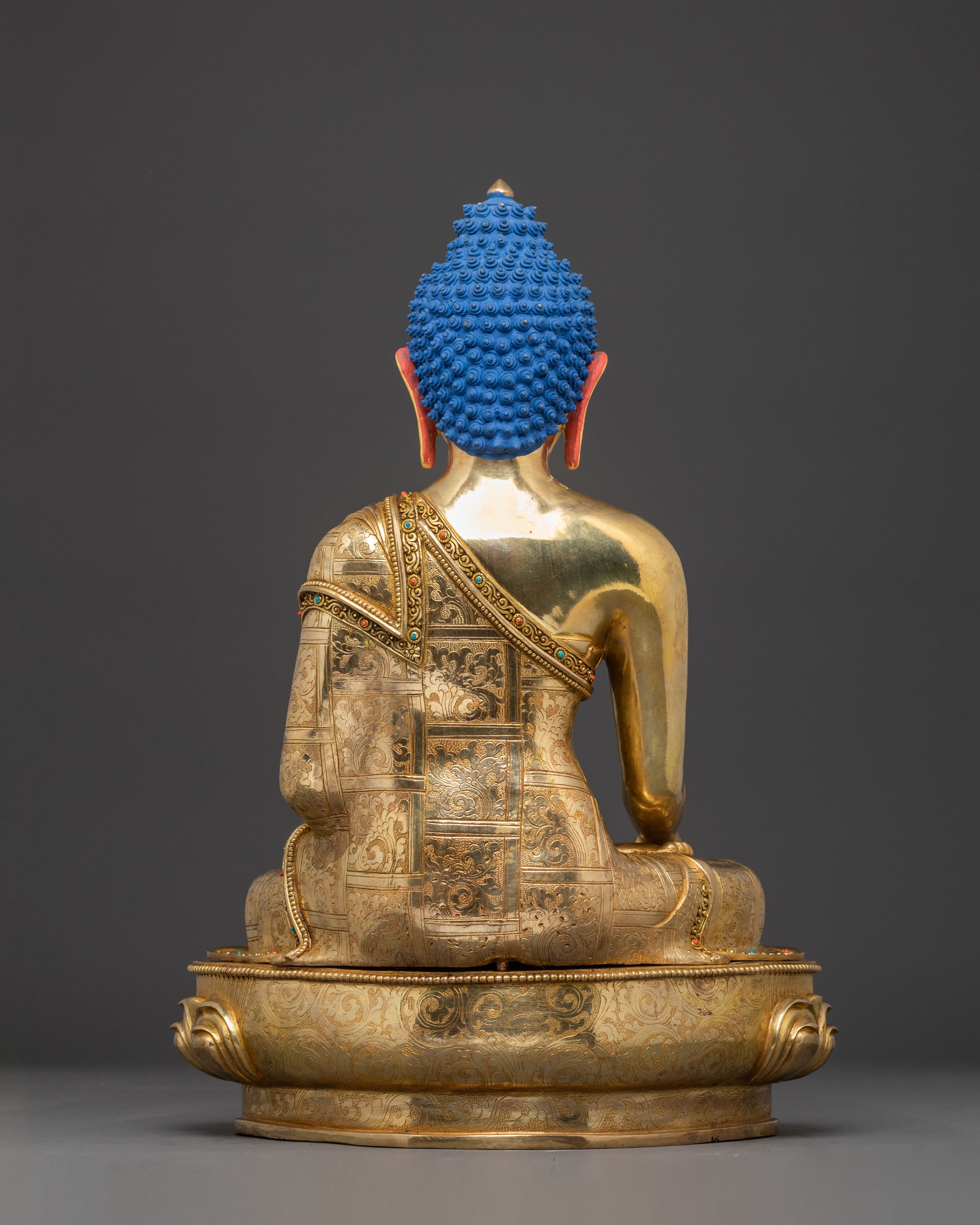 Handmade Shakyamuni Buddha Sculpture: Symbol of Wisdom