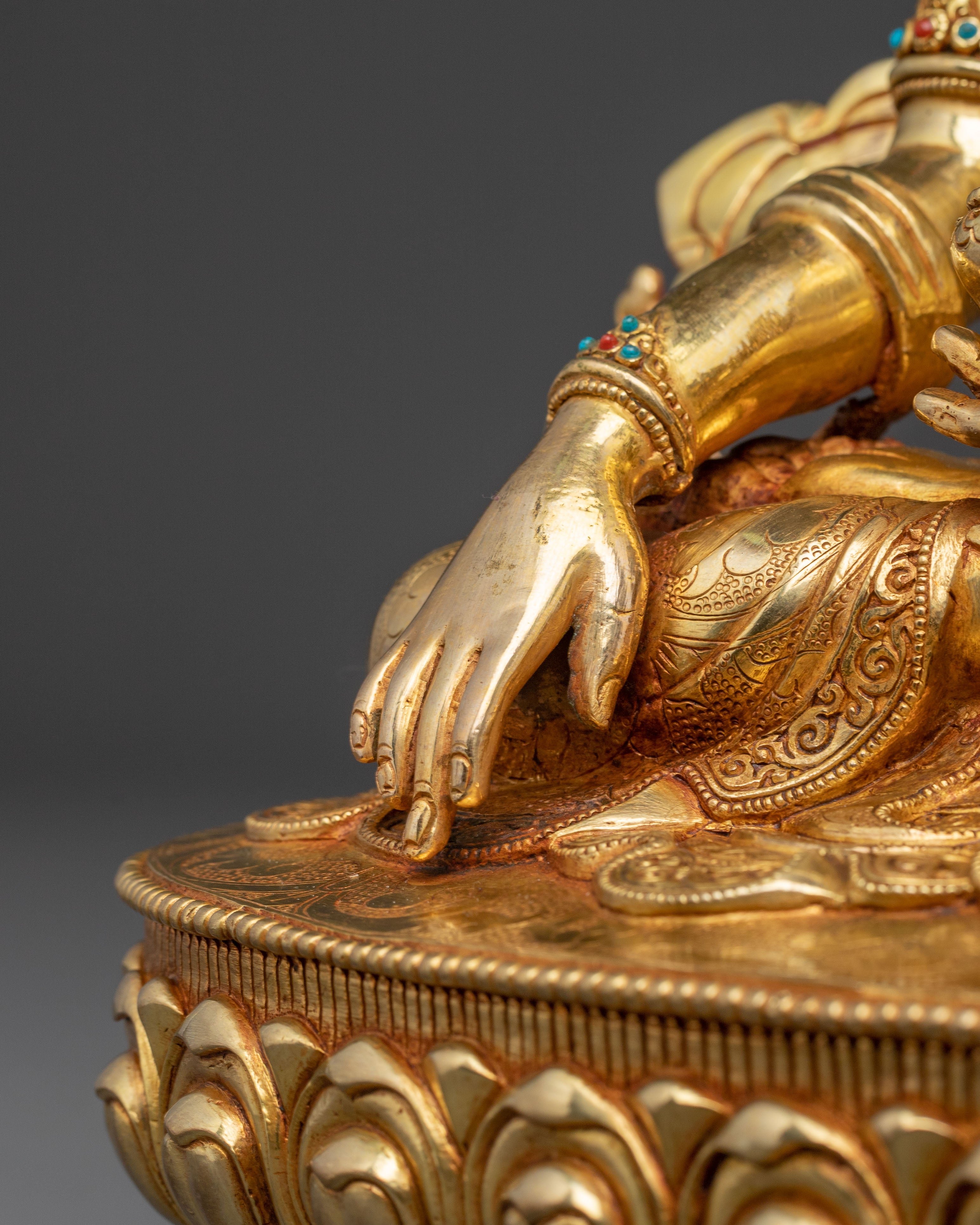 Statue of the Buddha, The Sage of Shakya Clan | 24K Gold Gilded Sculpture