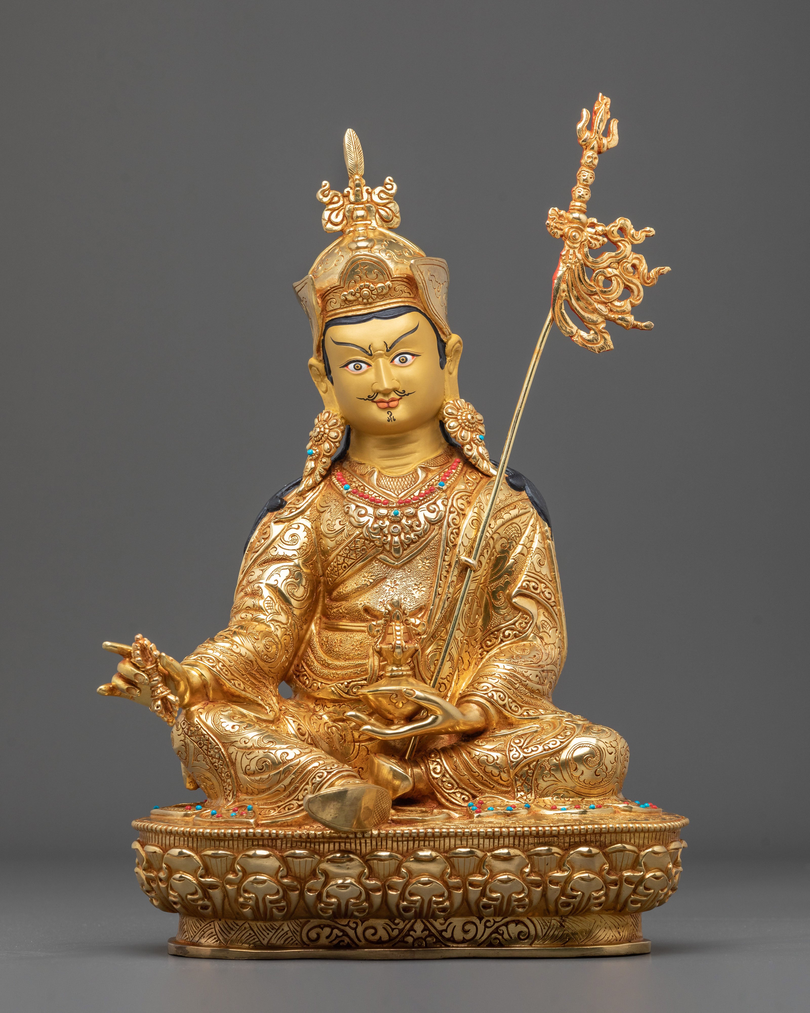 Guru Rinpoche Statue