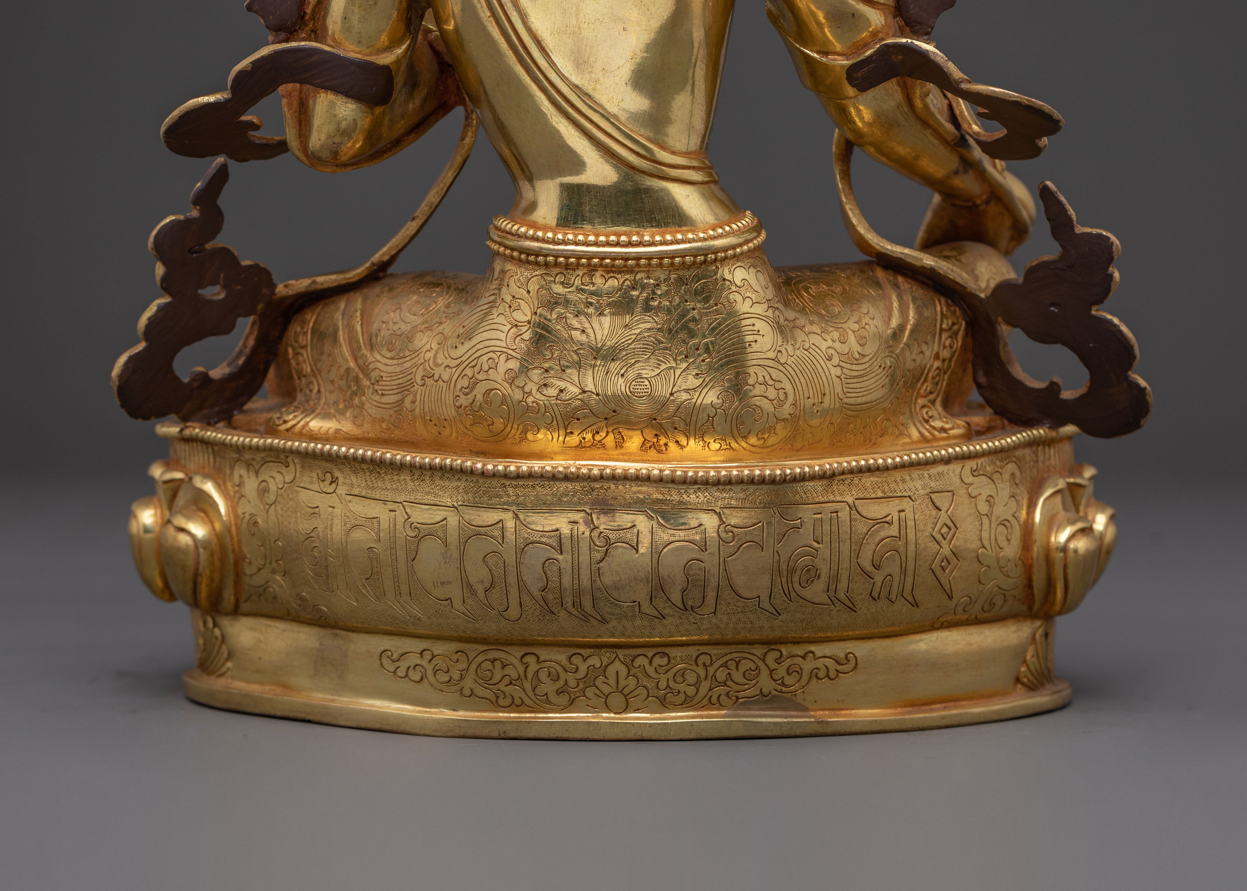 Protection Statue of Green Tara | Symbol of Compassion