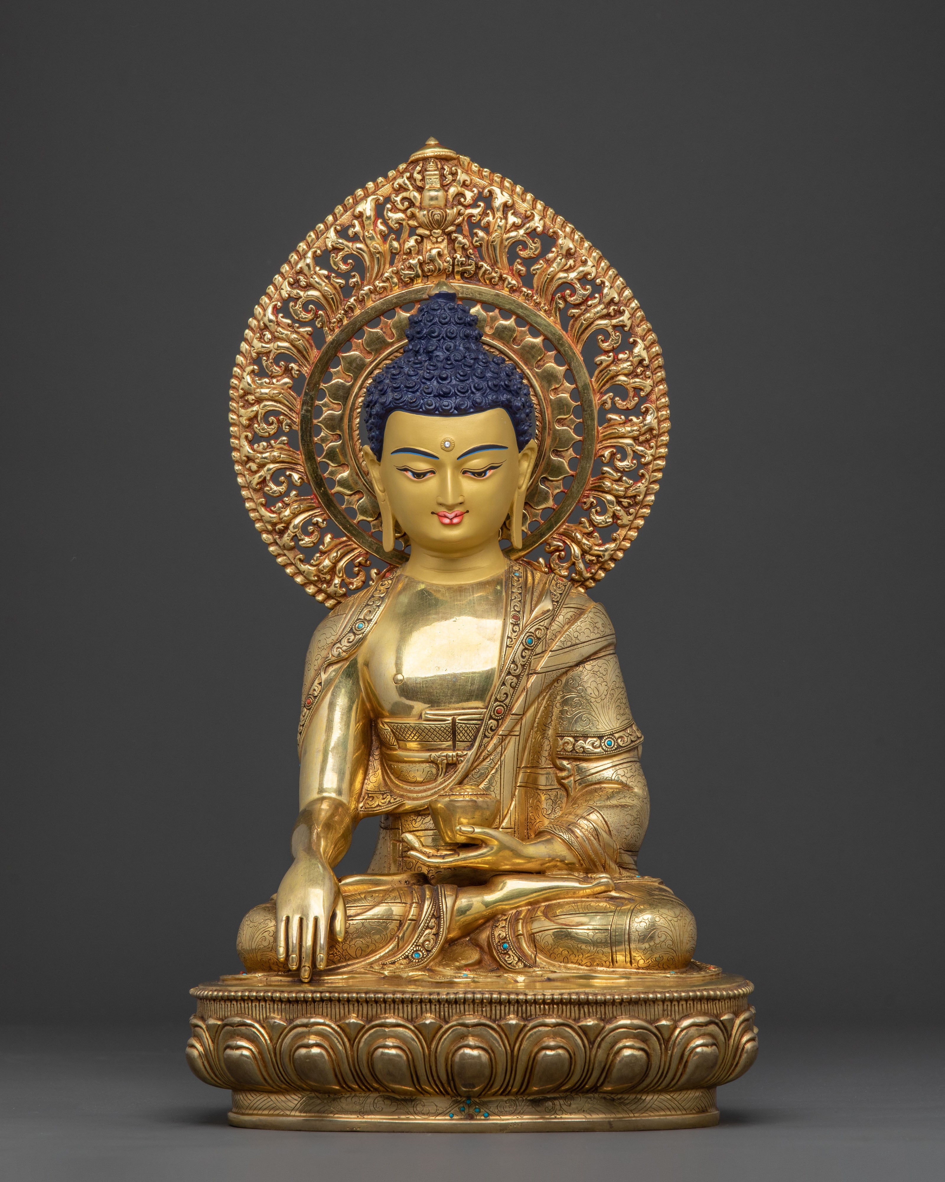 Handmade Shakyamuni Buddha Himalayan Statue