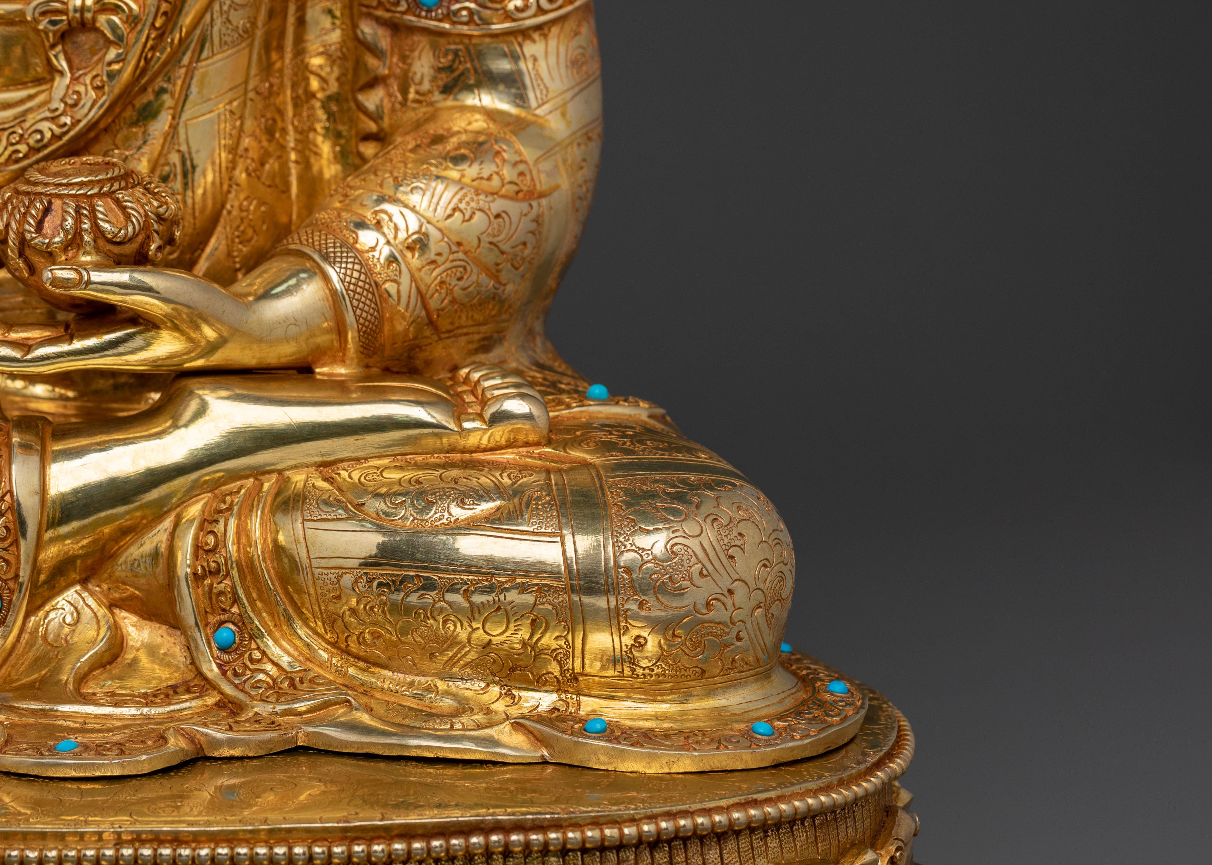 Golden Figurine of Shakyamuni Buddha
