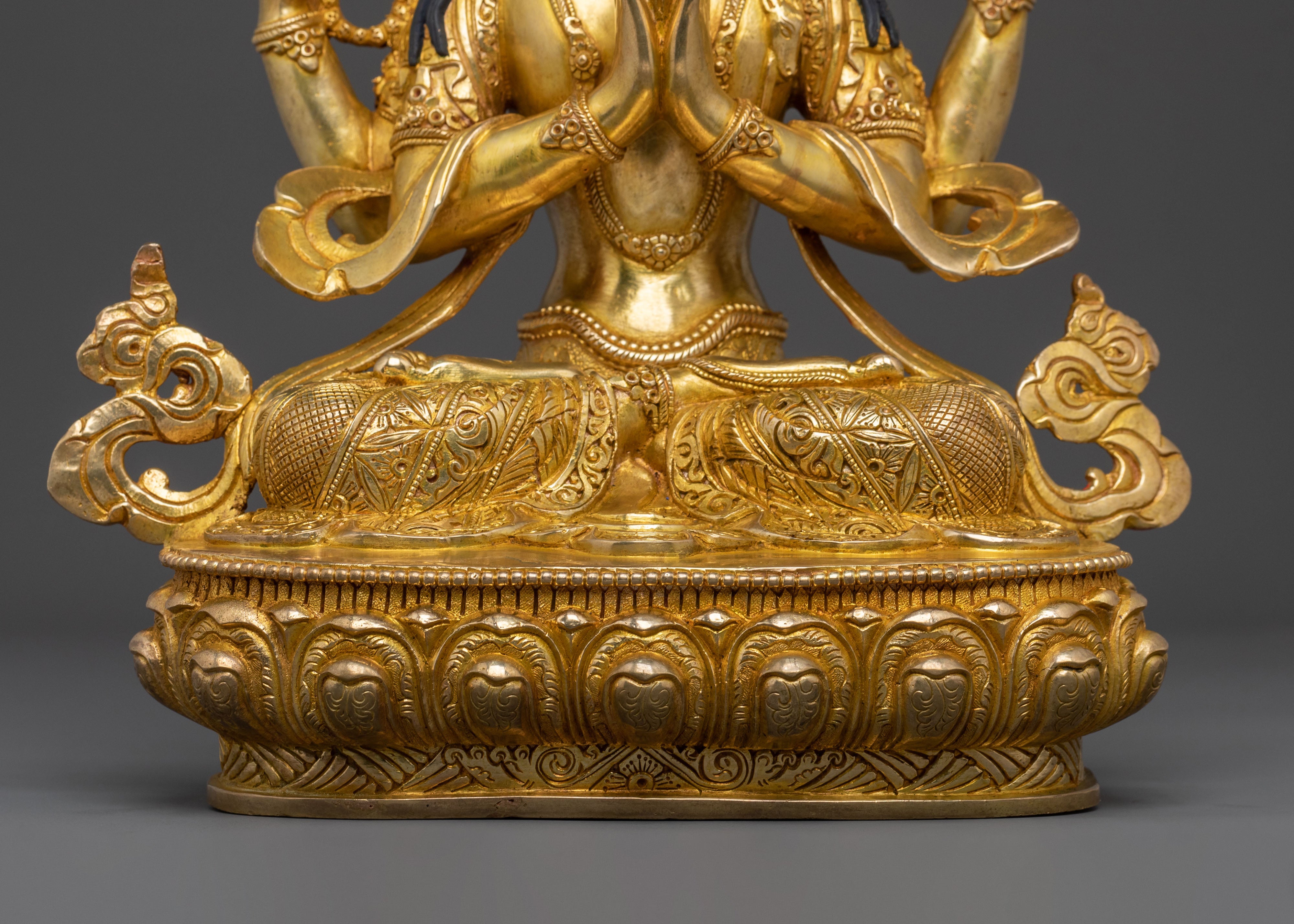 Golden Rupa of Chenrezig | Buddha of Infinite Compassion