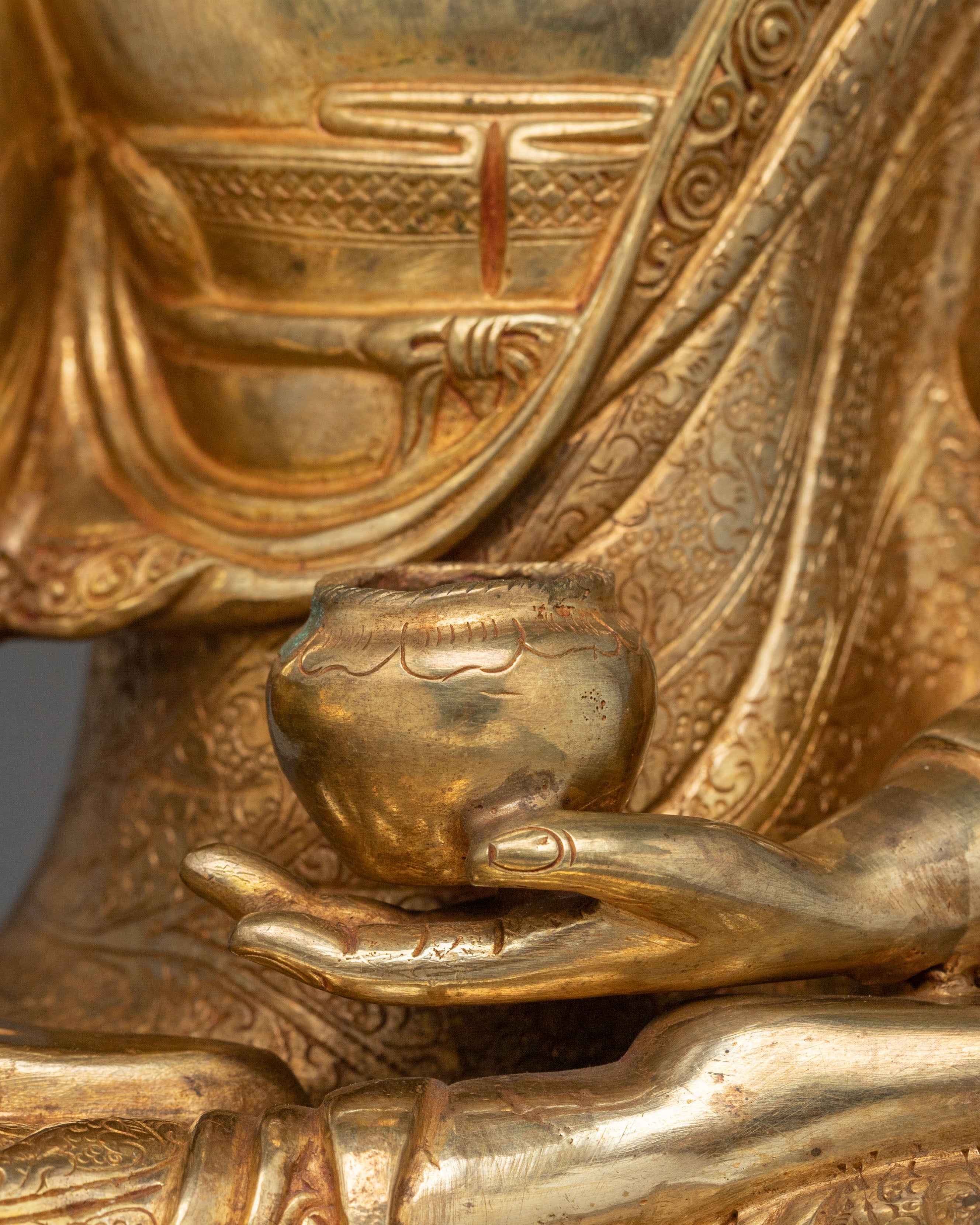 Shakyamuni Buddha Himalayan Figurine | Symbol of Enlightenment