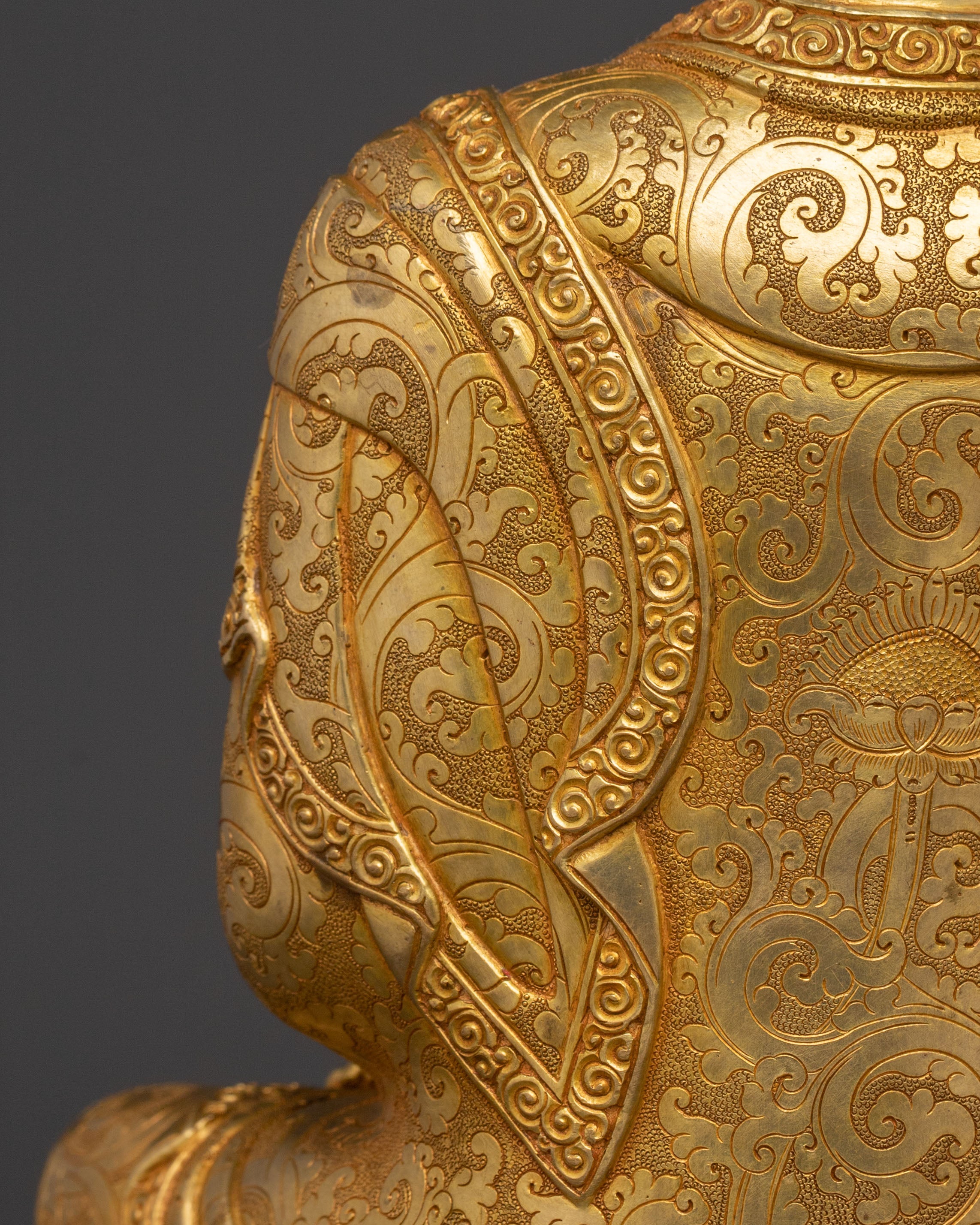 Shakyamuni Buddha Golden Statue | Peaceful Presence