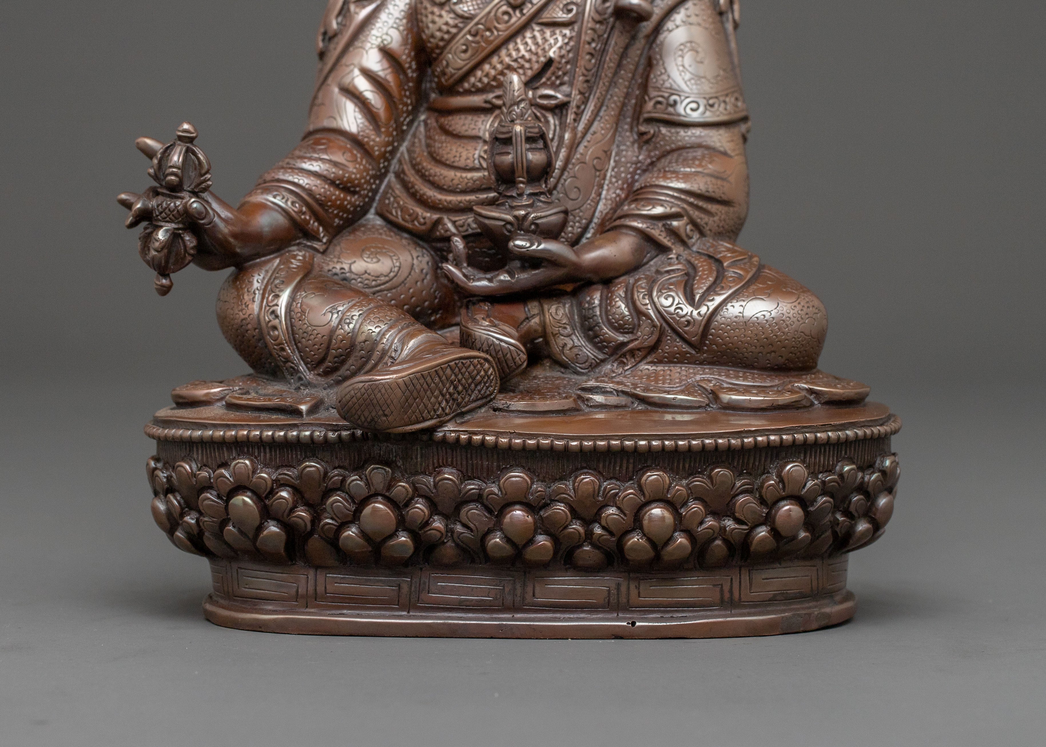 Supreme Master: Guru Rinpoche Statue | Symbol of Wisdom