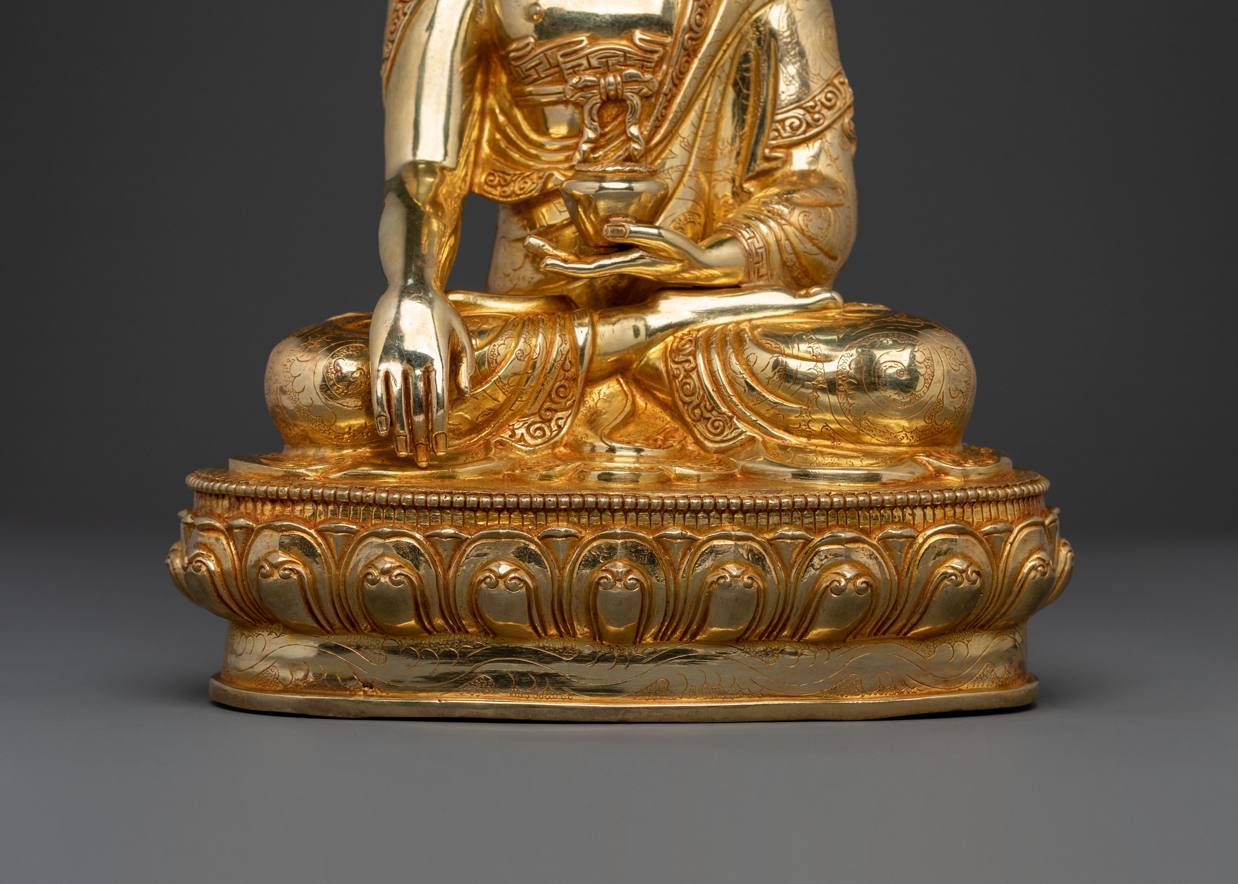 Peaceful Shakyamuni Buddha Sacred Figurine