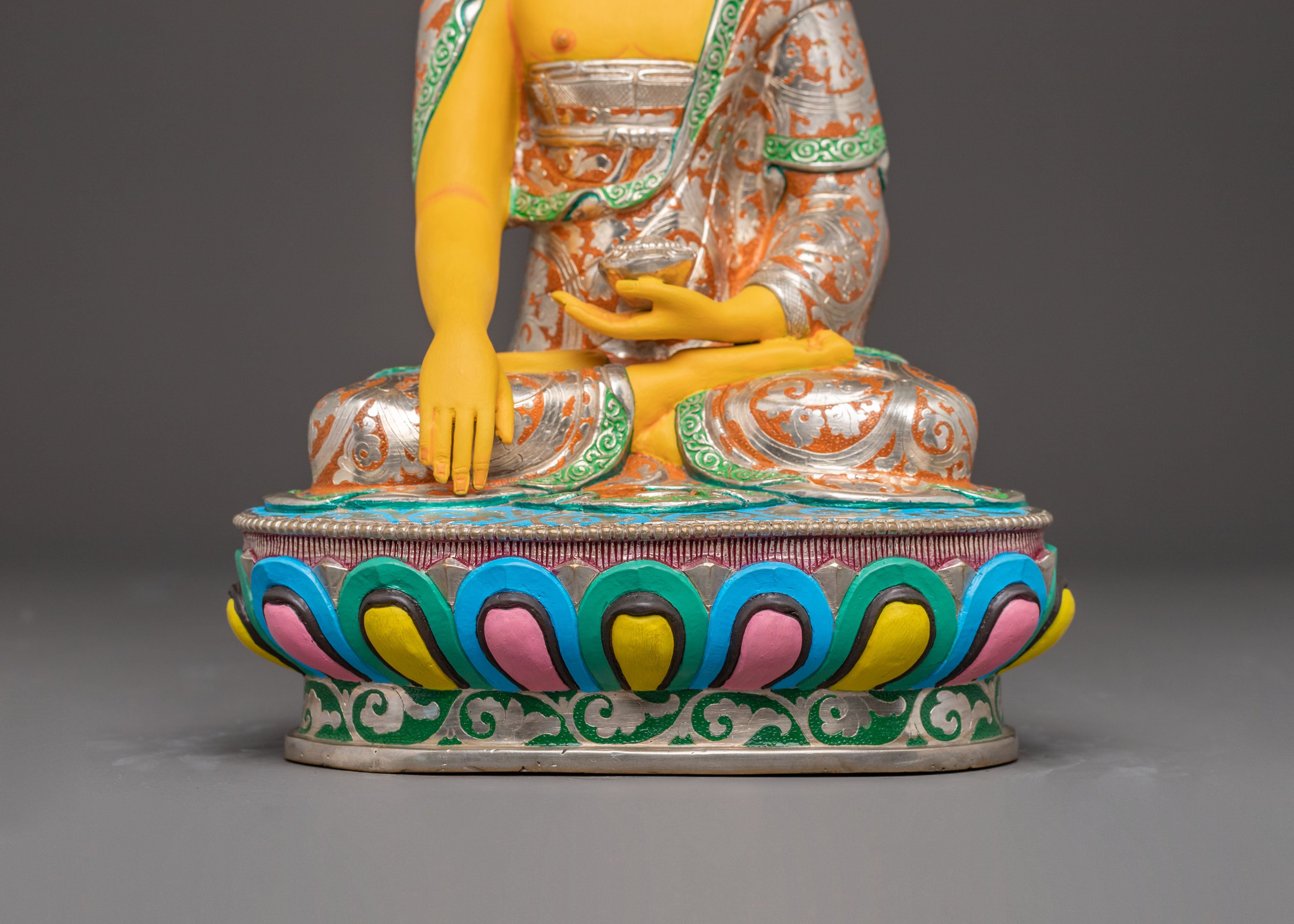 Buddha Shakyamuni Sacred Statue | Embodiment of Enlightenment