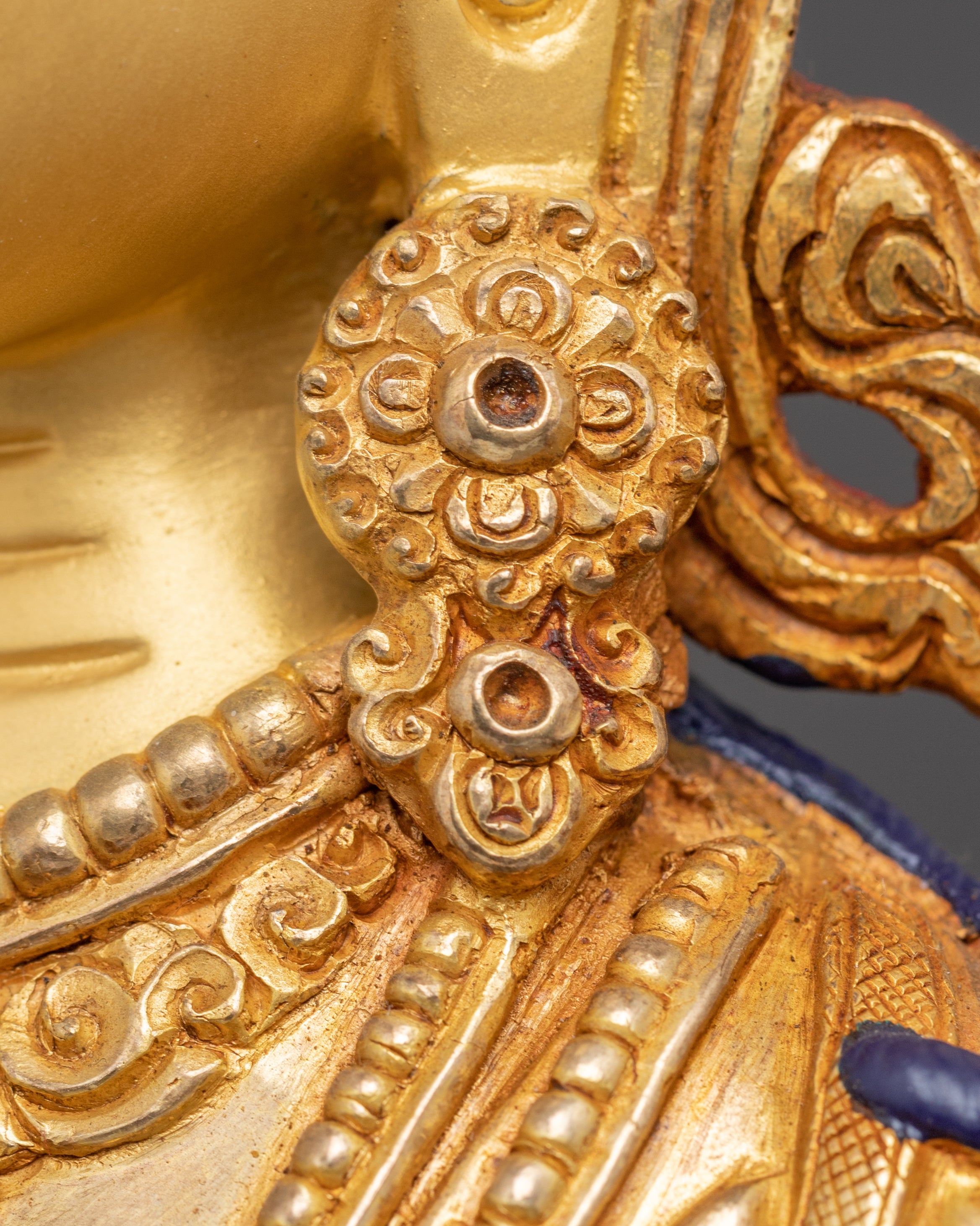 Radiant Statue Of Chenrezig | Bodhisattva of Compassion