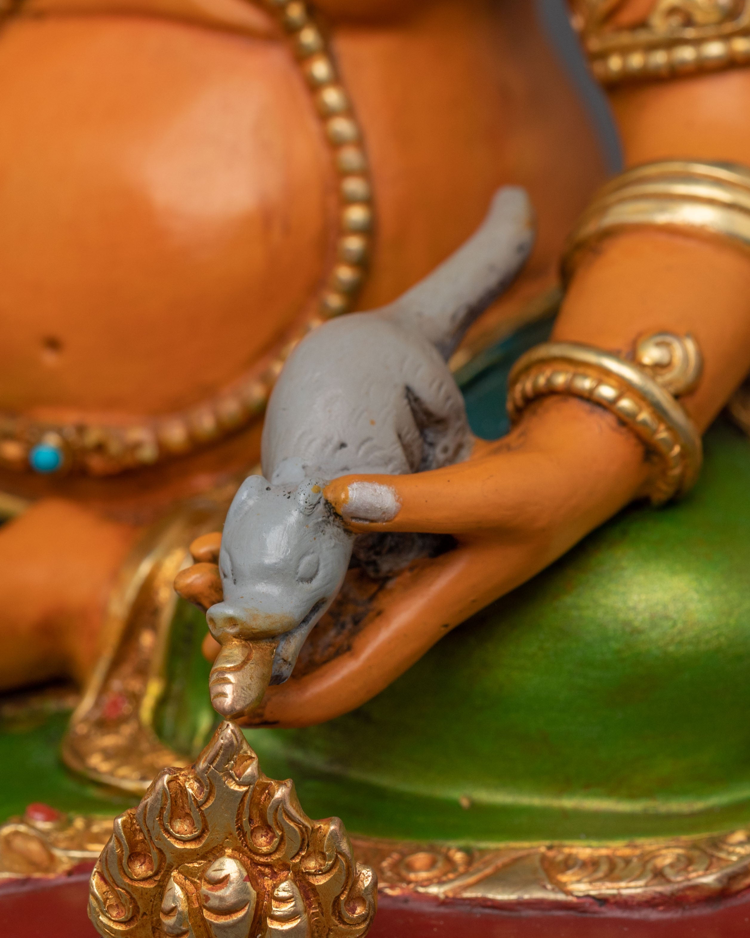 Dzambhala Statue | Symbol of Wealth & Prosperity