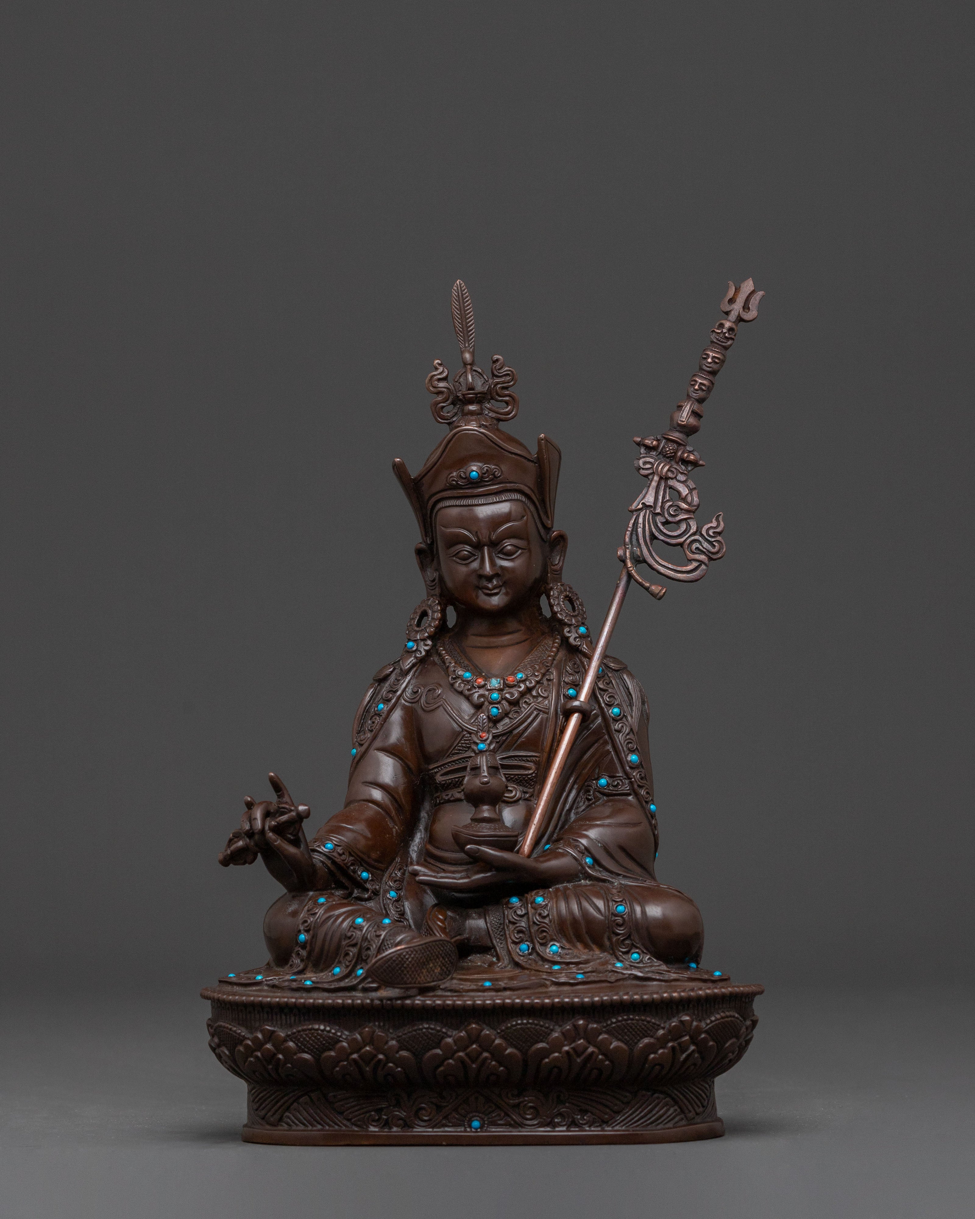 Guru Rinpoche Statue