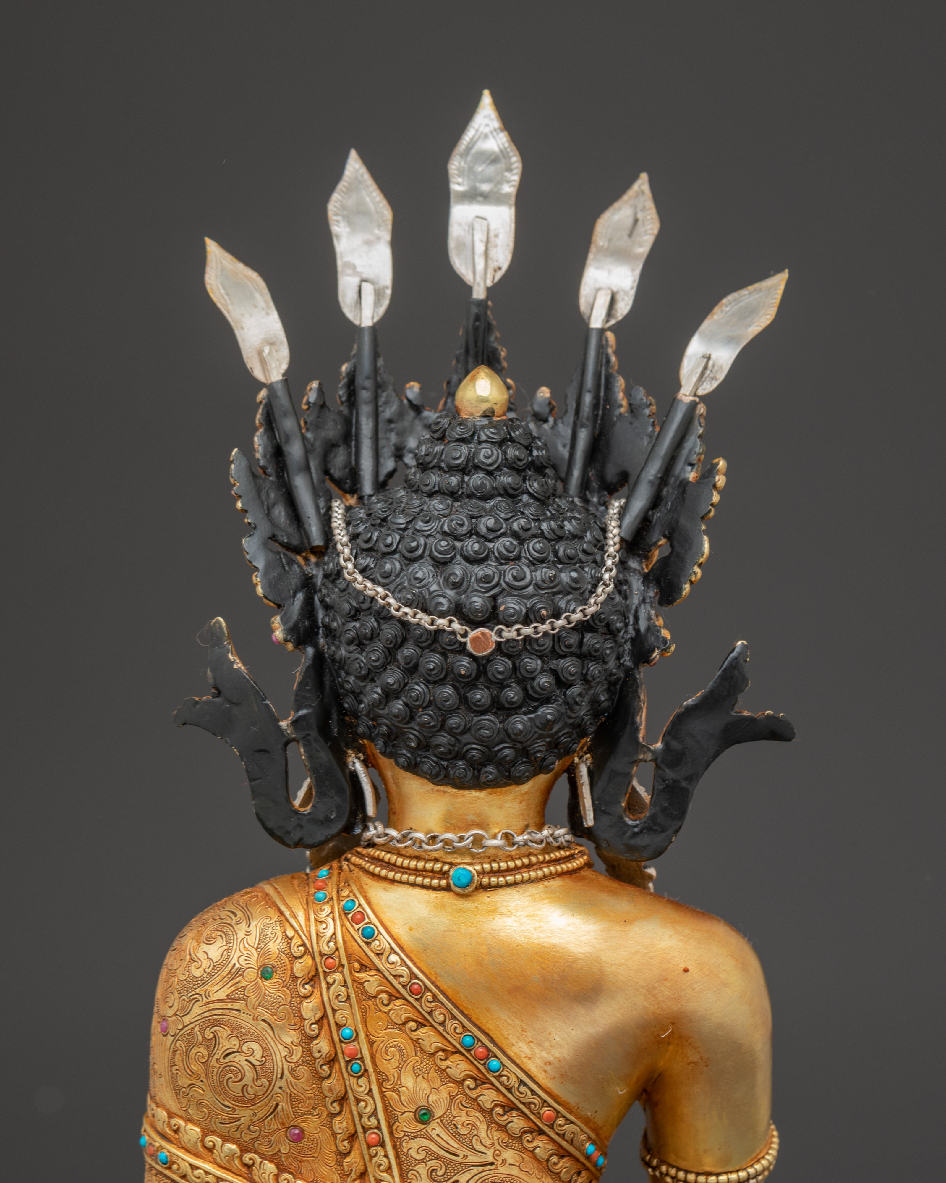 Statue of Dharma Guru Crown Shakyamuni Buddha