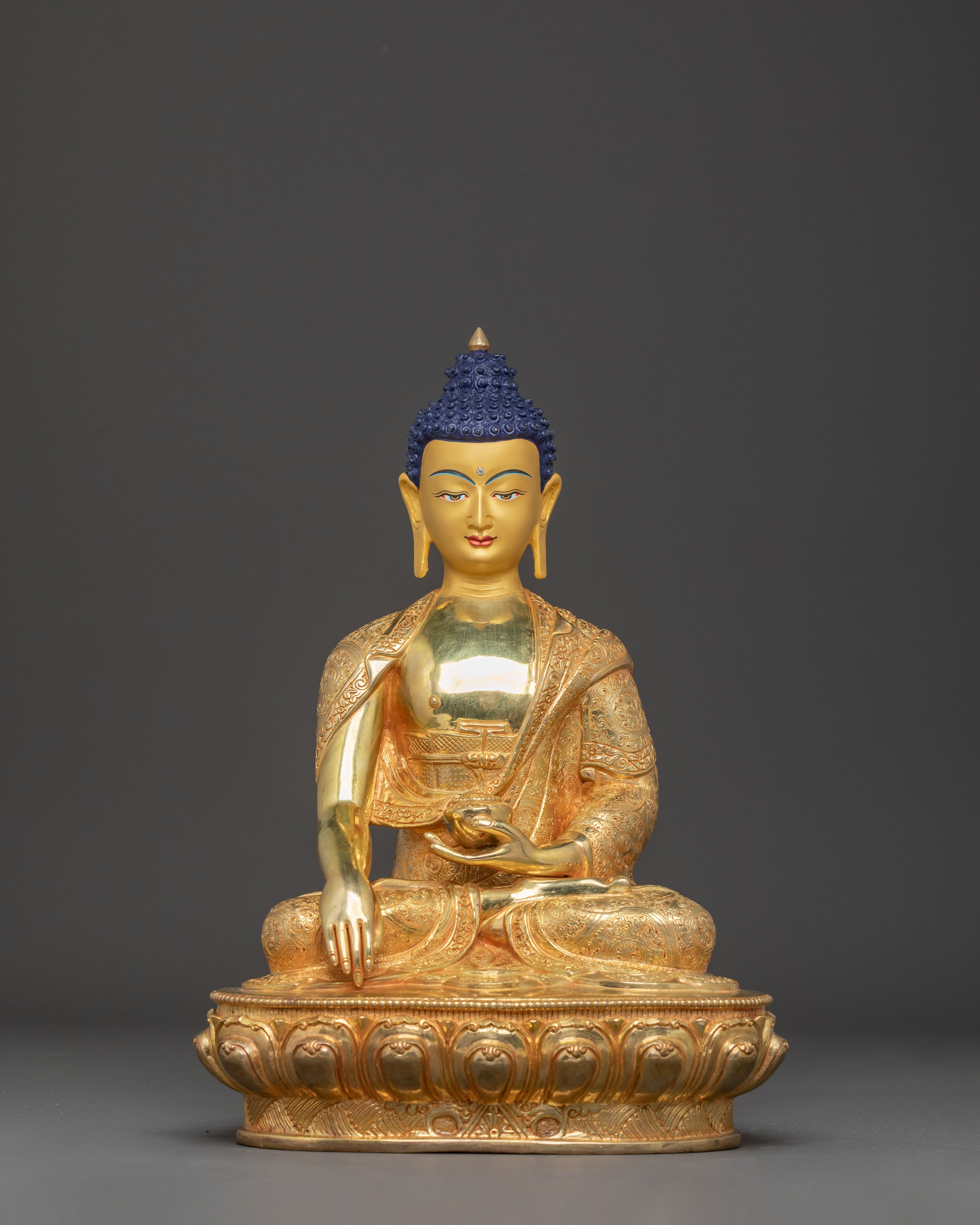 Serene Gautama Buddha Statue | Teacher of Dharma