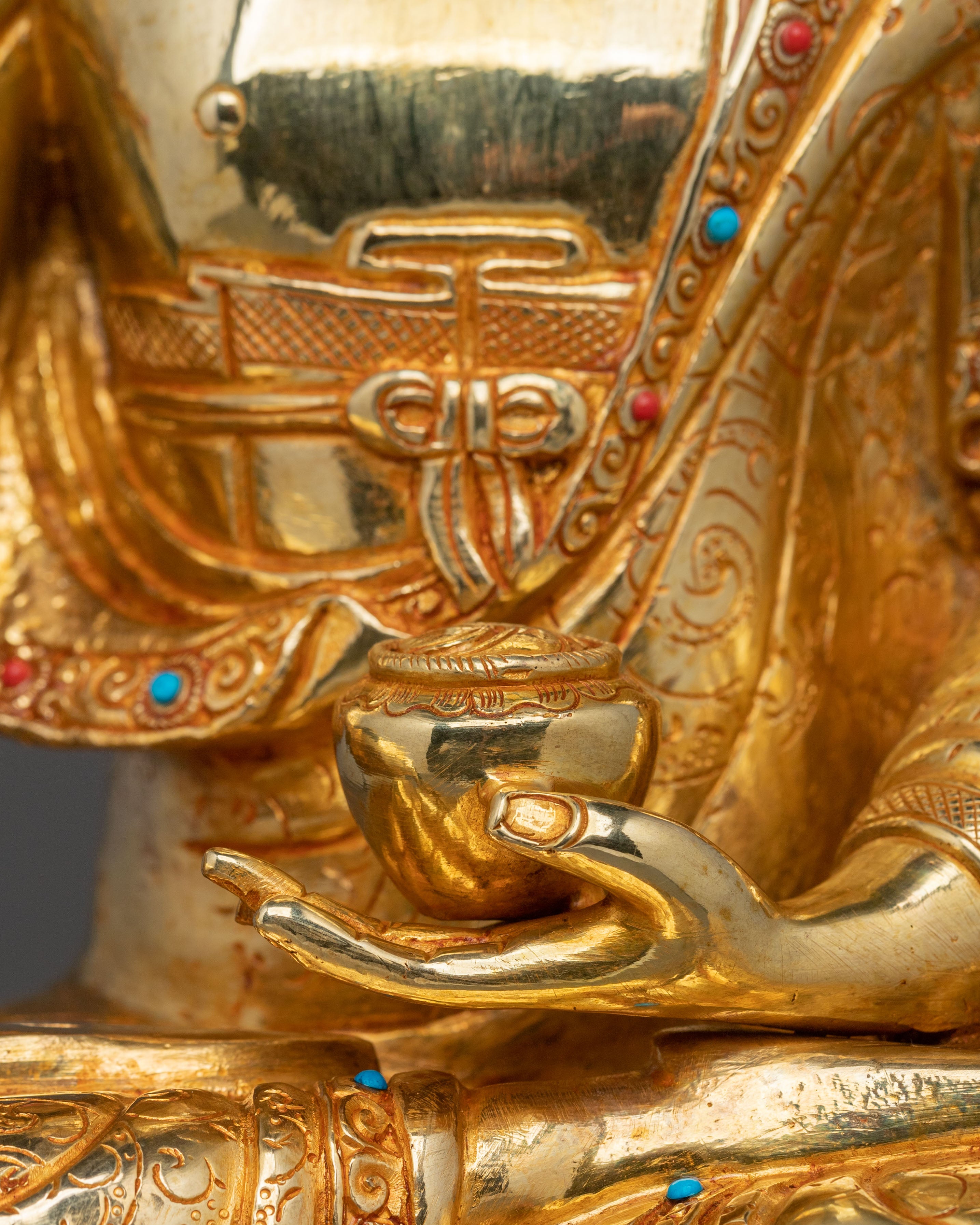 Shakyamuni Buddha Statue | Sacred Buddhist Figurine