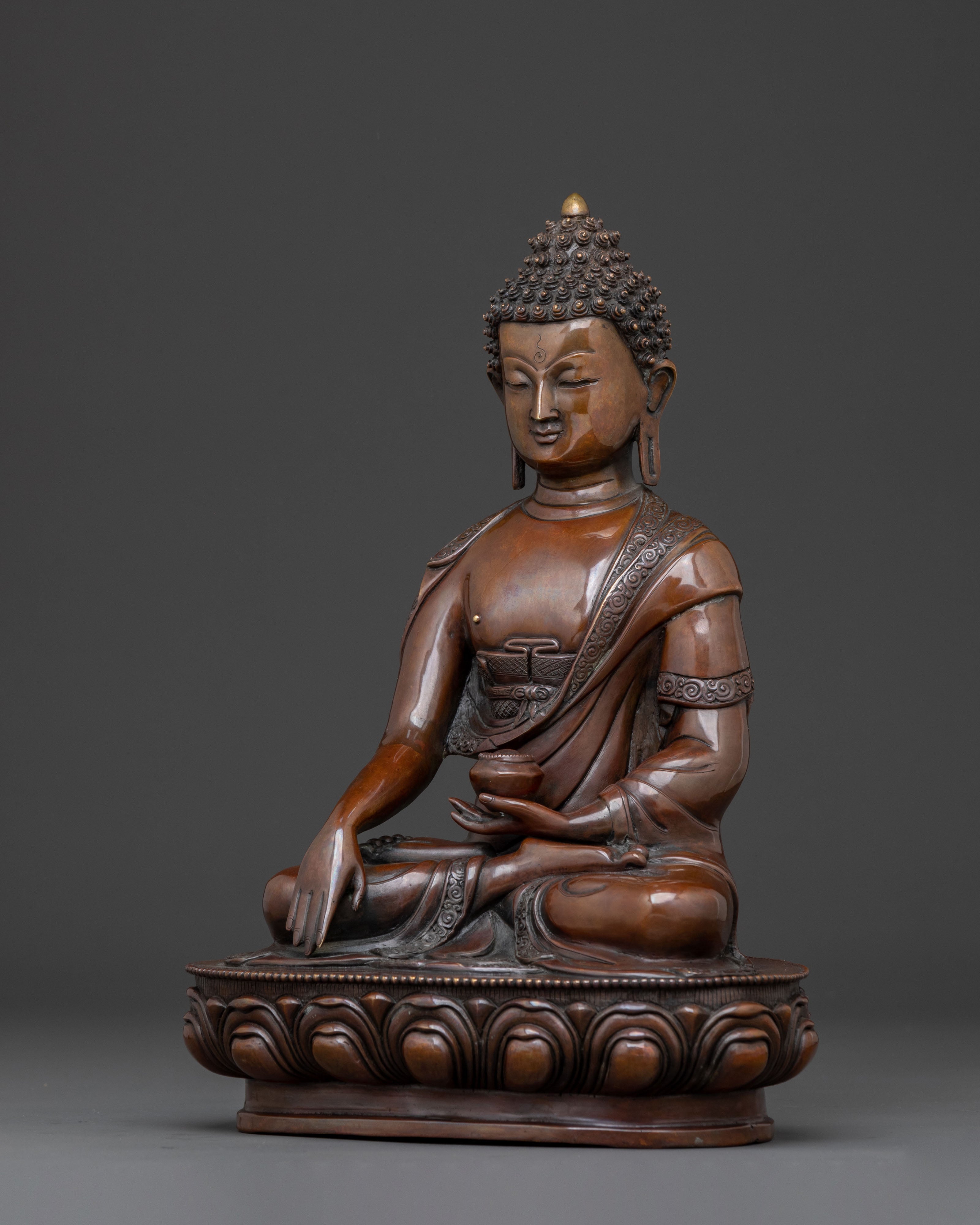Shakyamuni Buddha Sacred Sculpture: Meditation Altar