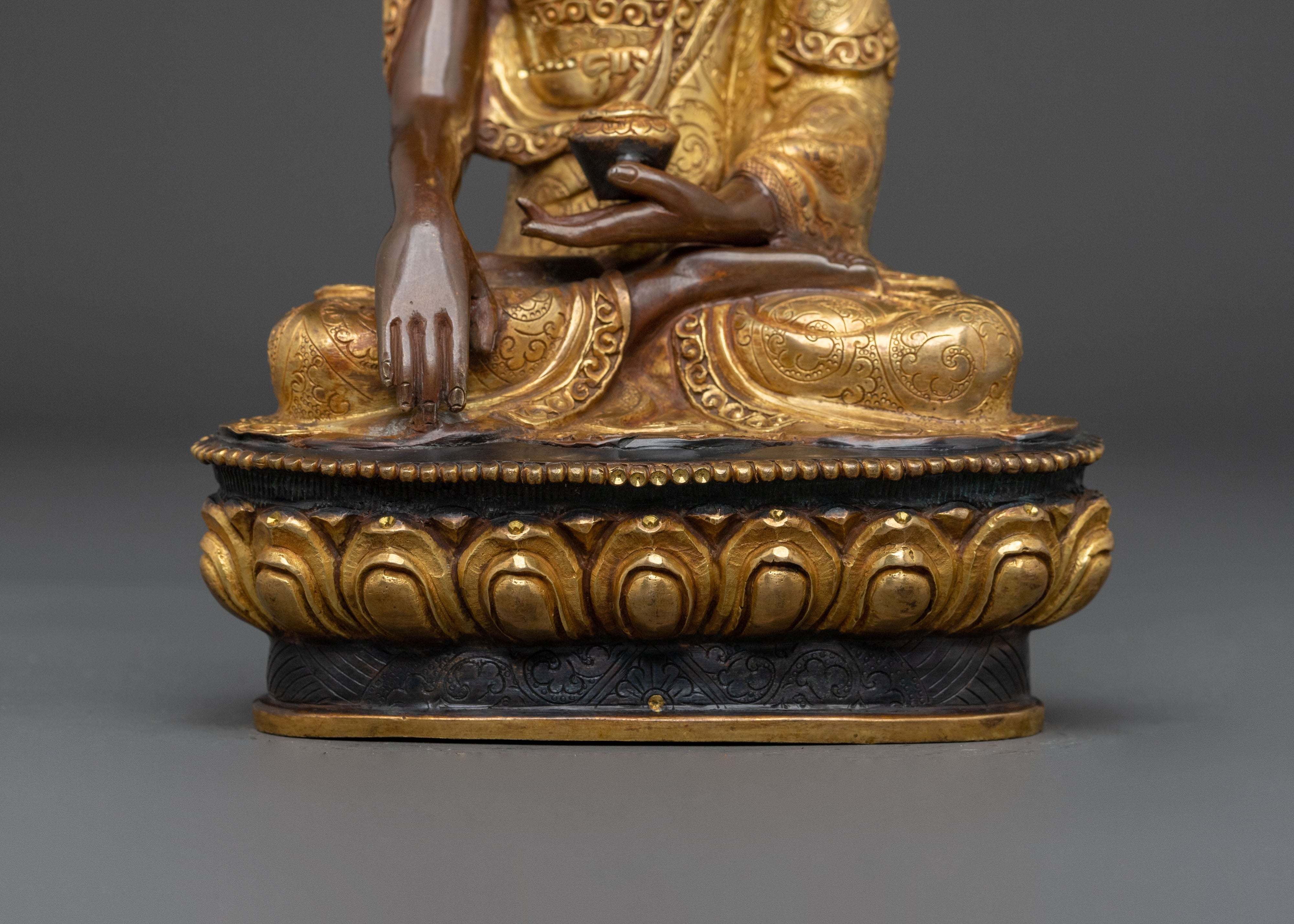 Shakyamuni Buddha Meditation Statue | 24K Gold Gilded