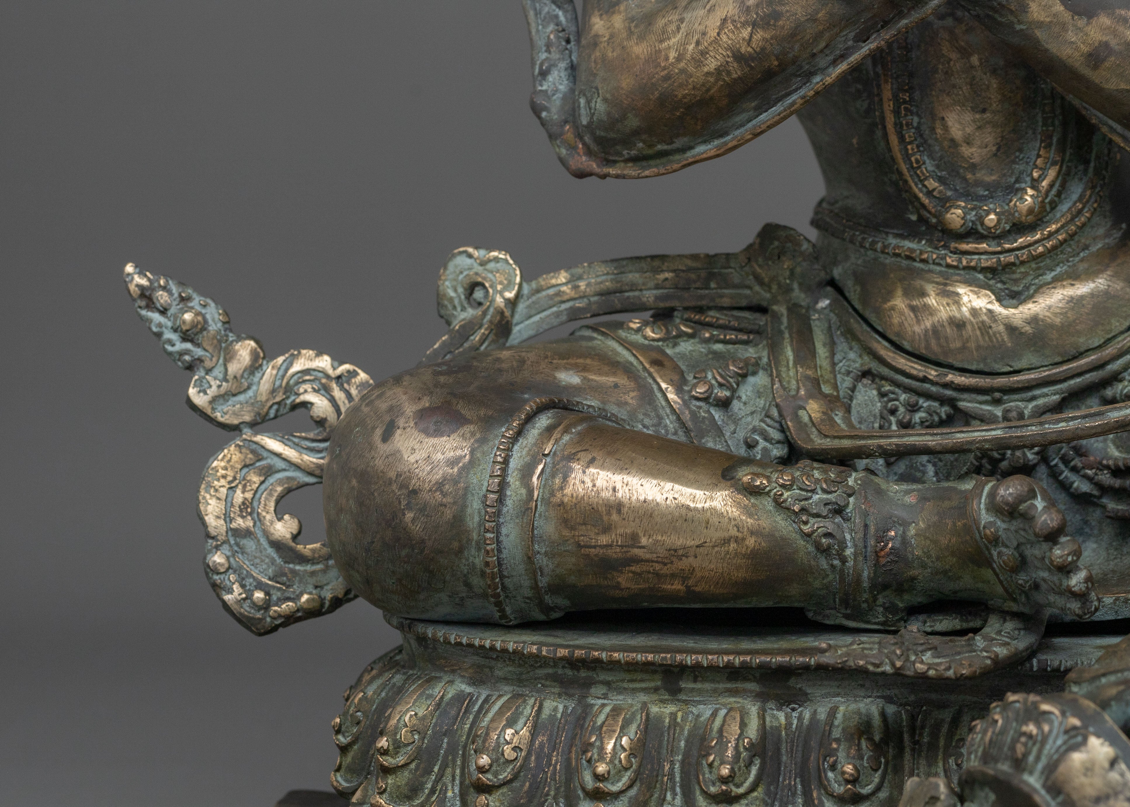Vajradhara Copper Sculpture | Bronze Figurine of Wisdom