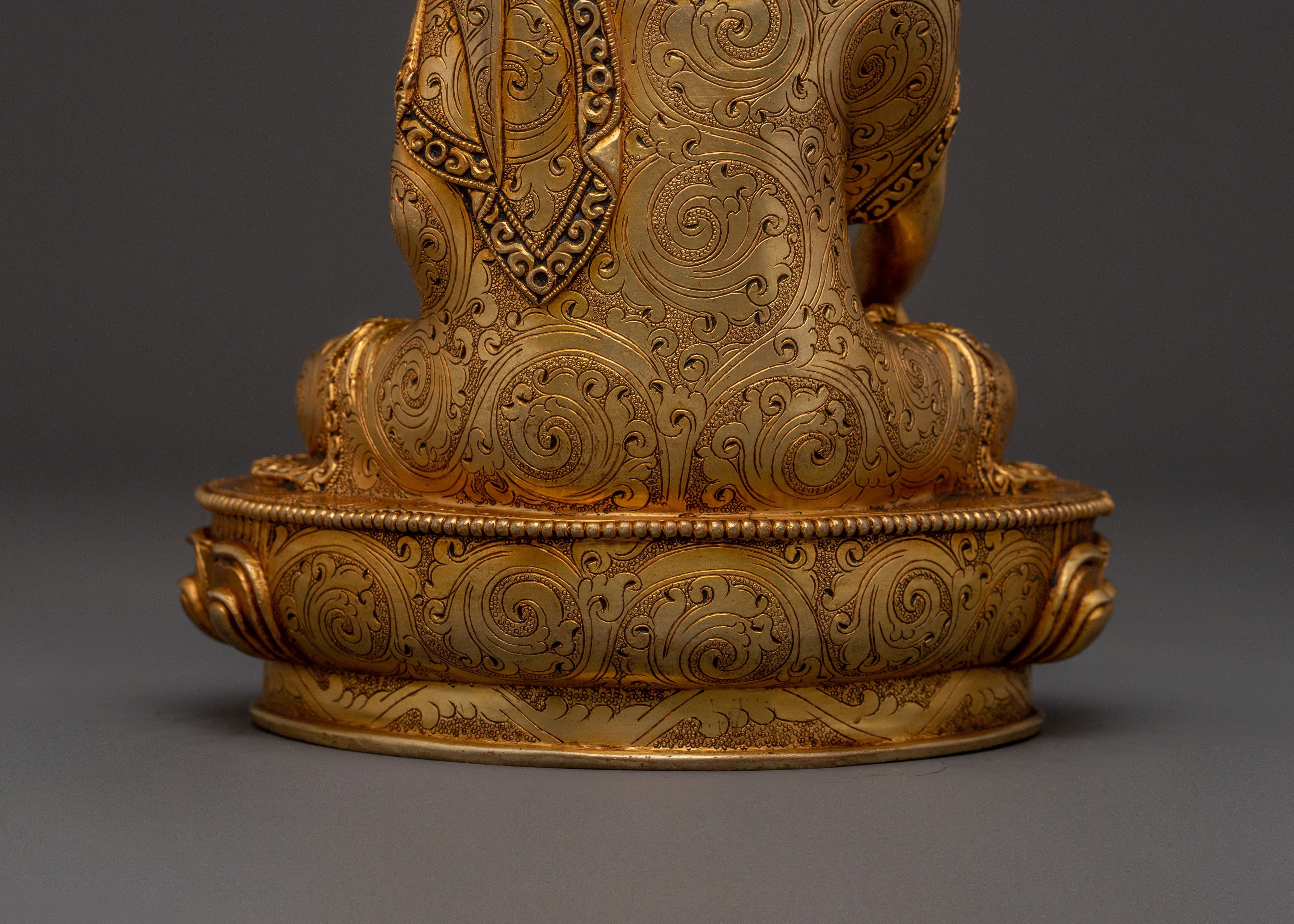 Shakyamuni Buddha Statue: 24K Gold Gilded Copper Rupa