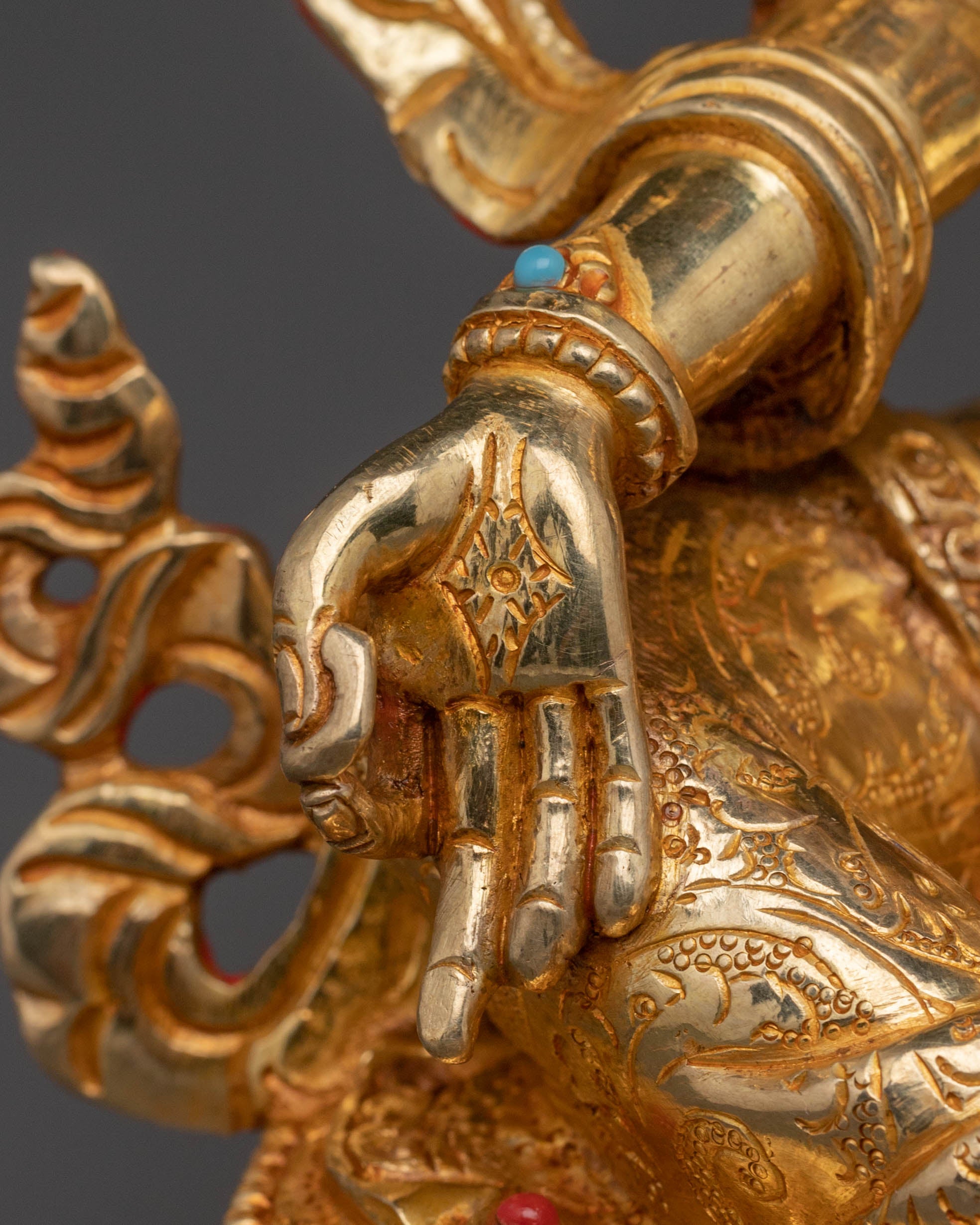 Golden Green Tara Statue for Sacred Spaces – Hand-Gilded Copper Art