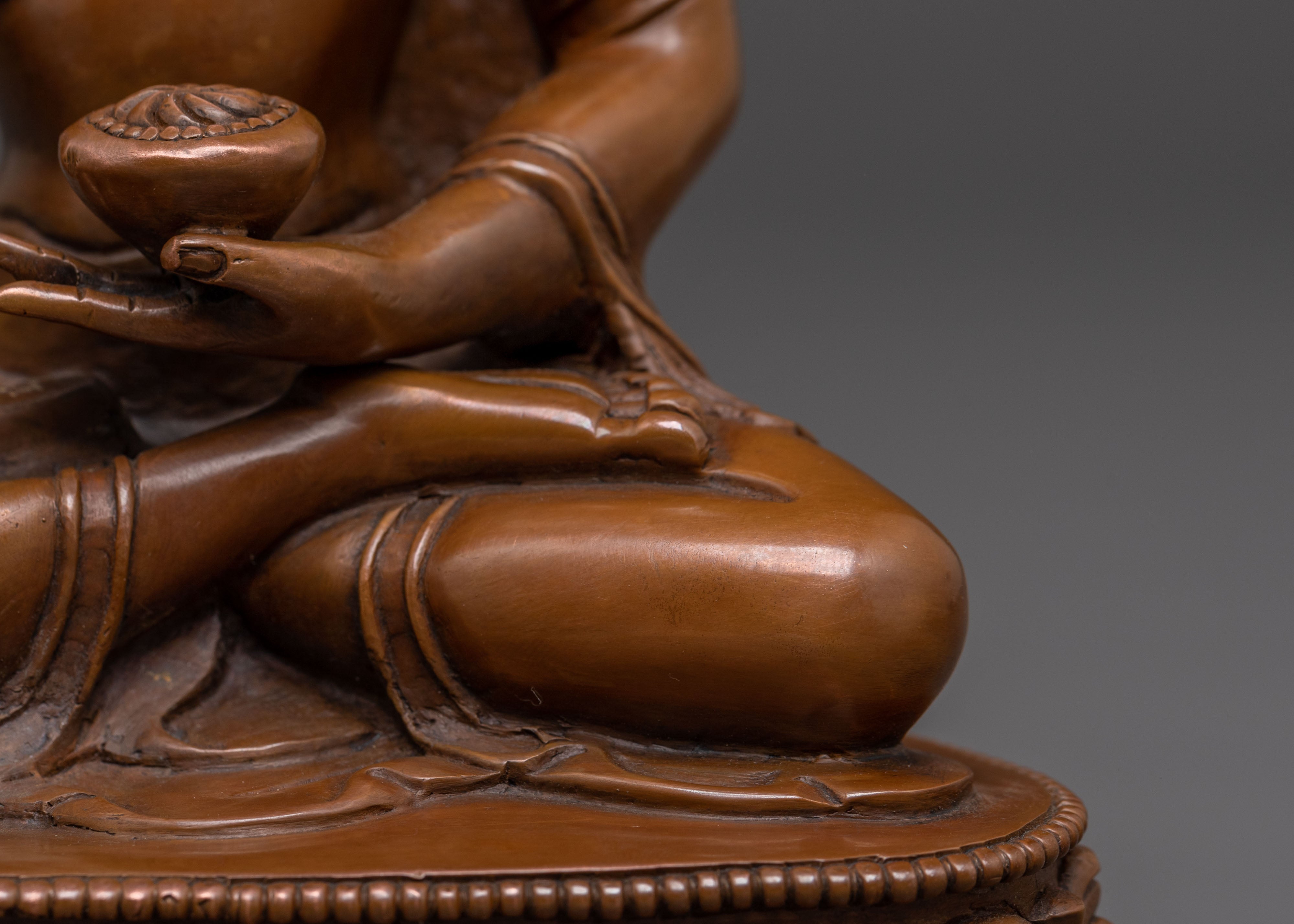 Shakyamuni Buddha Divine Statue | Enlightened Figure
