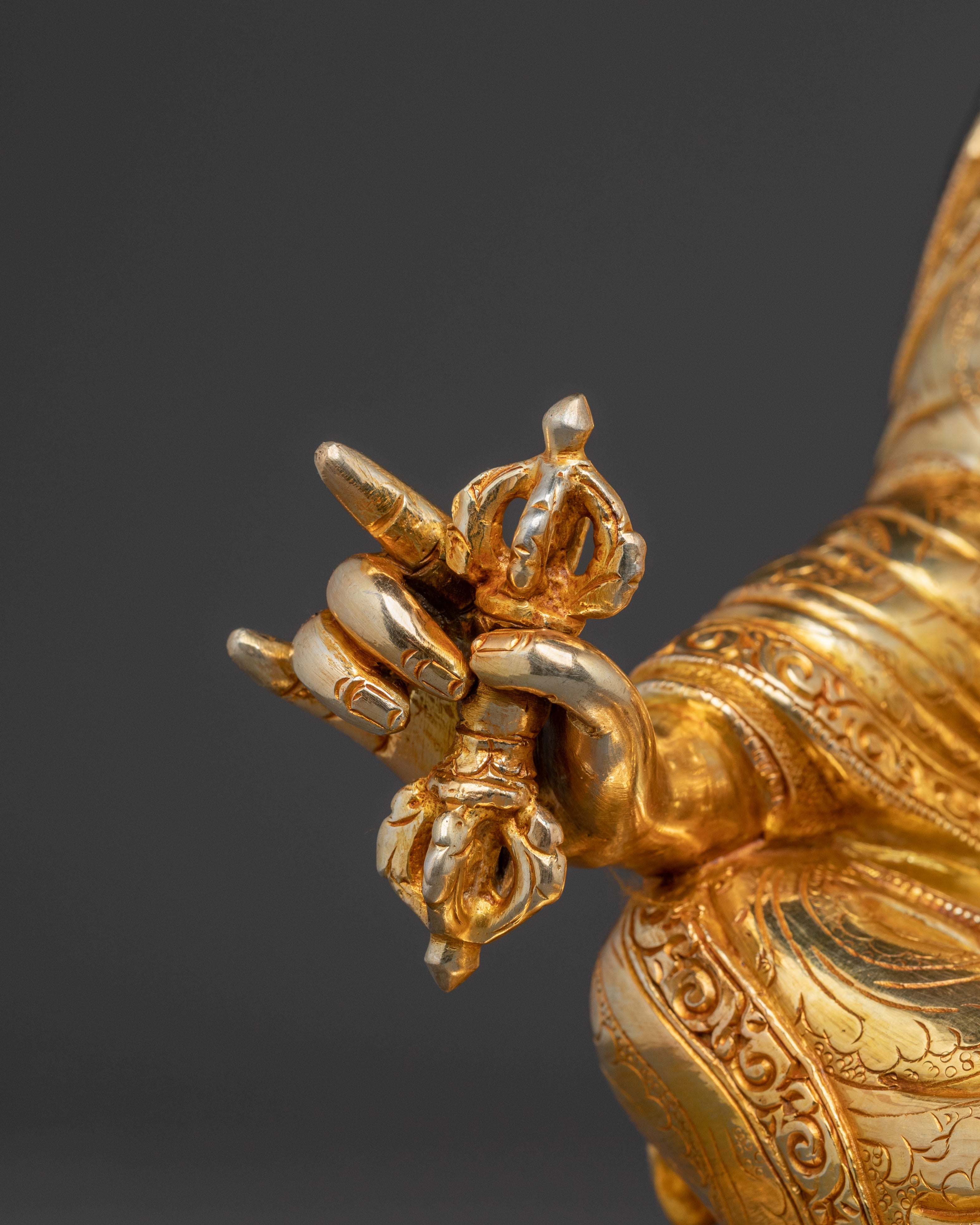 Vajrayana Guru Rinpoche Statue | Sacred Decor