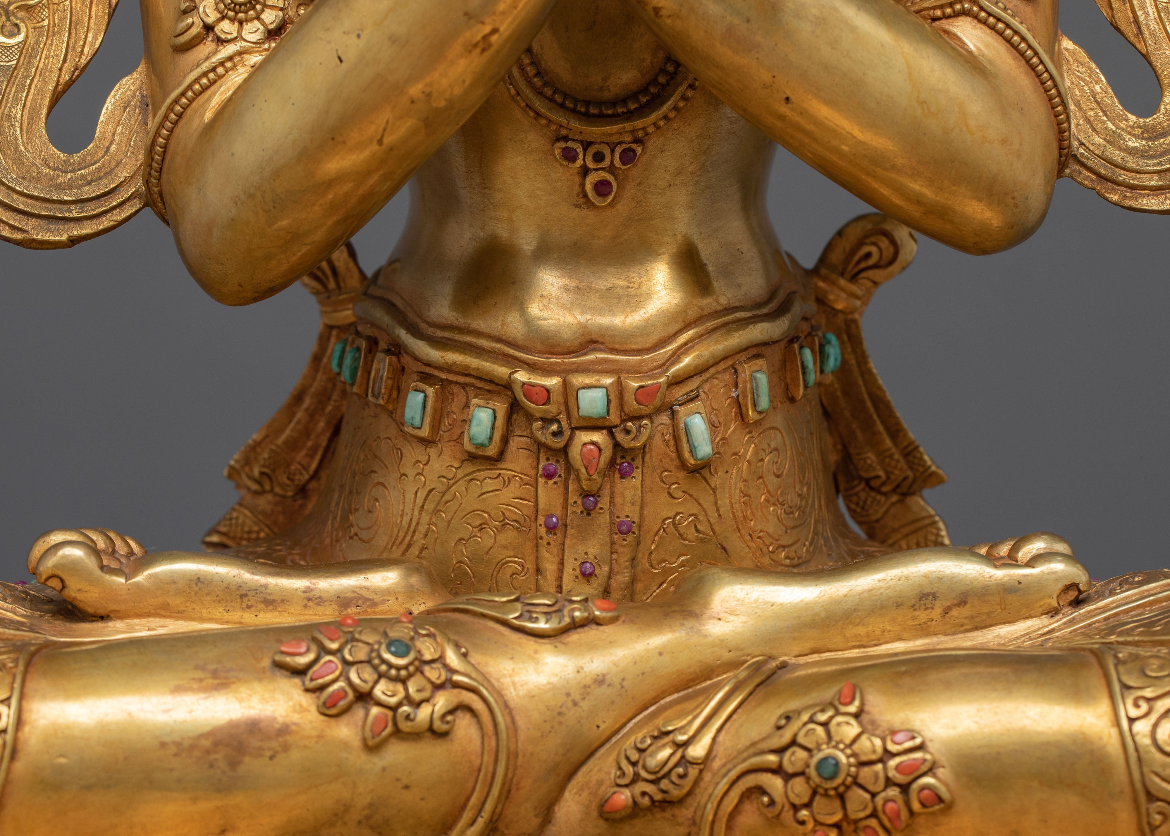 Vajradhara Tibetan Figurine: Exquisite Gilded Copper Masterpiece