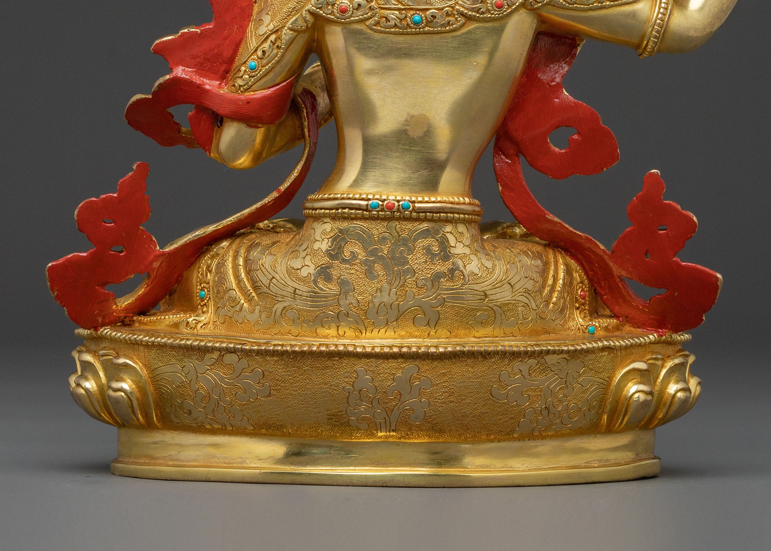 Manjushri Spiritual Statue: Gilded Wisdom