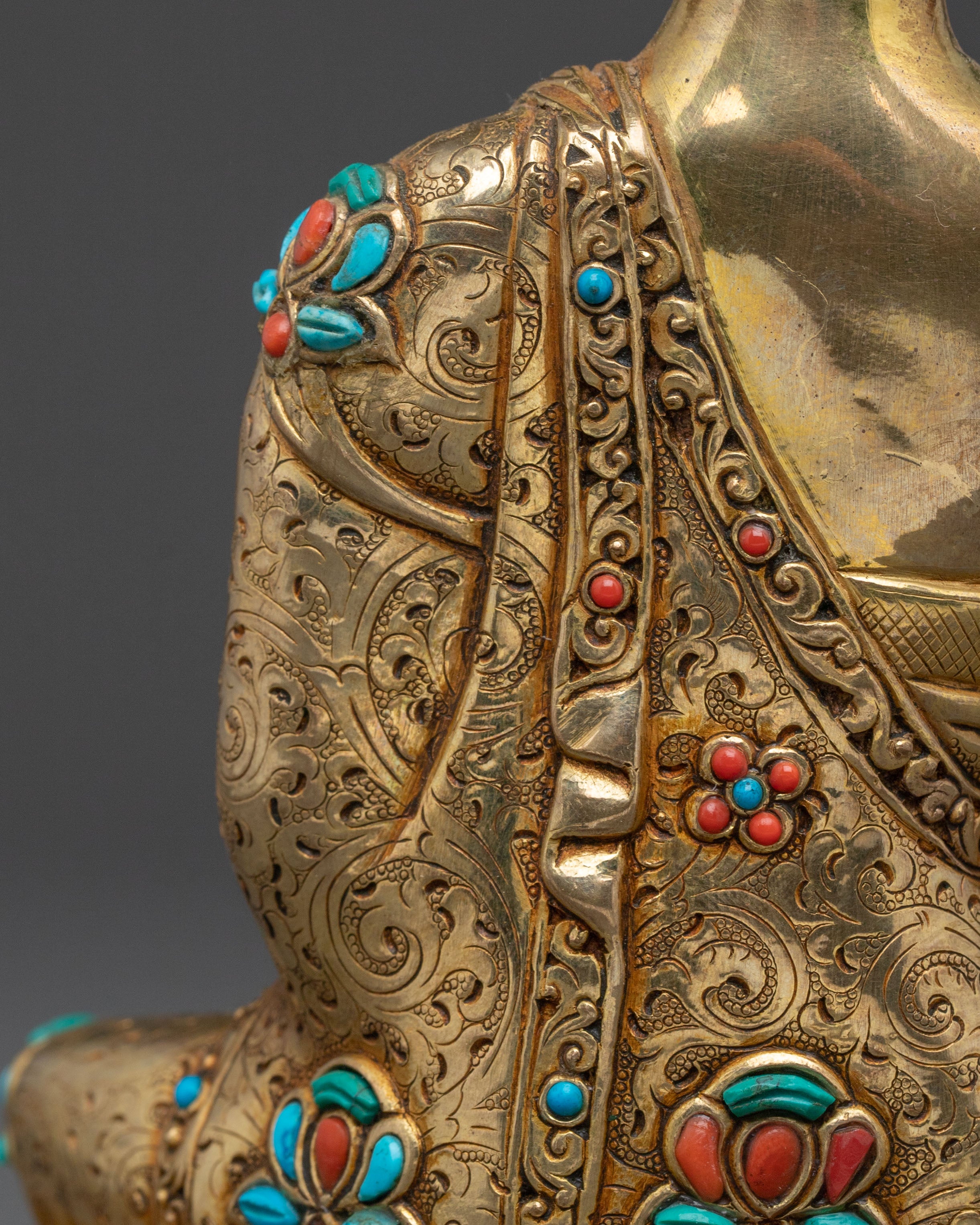 24K Gold Gilded Copper Shakyamuni Buddha Statue: A Premium Masterpiece