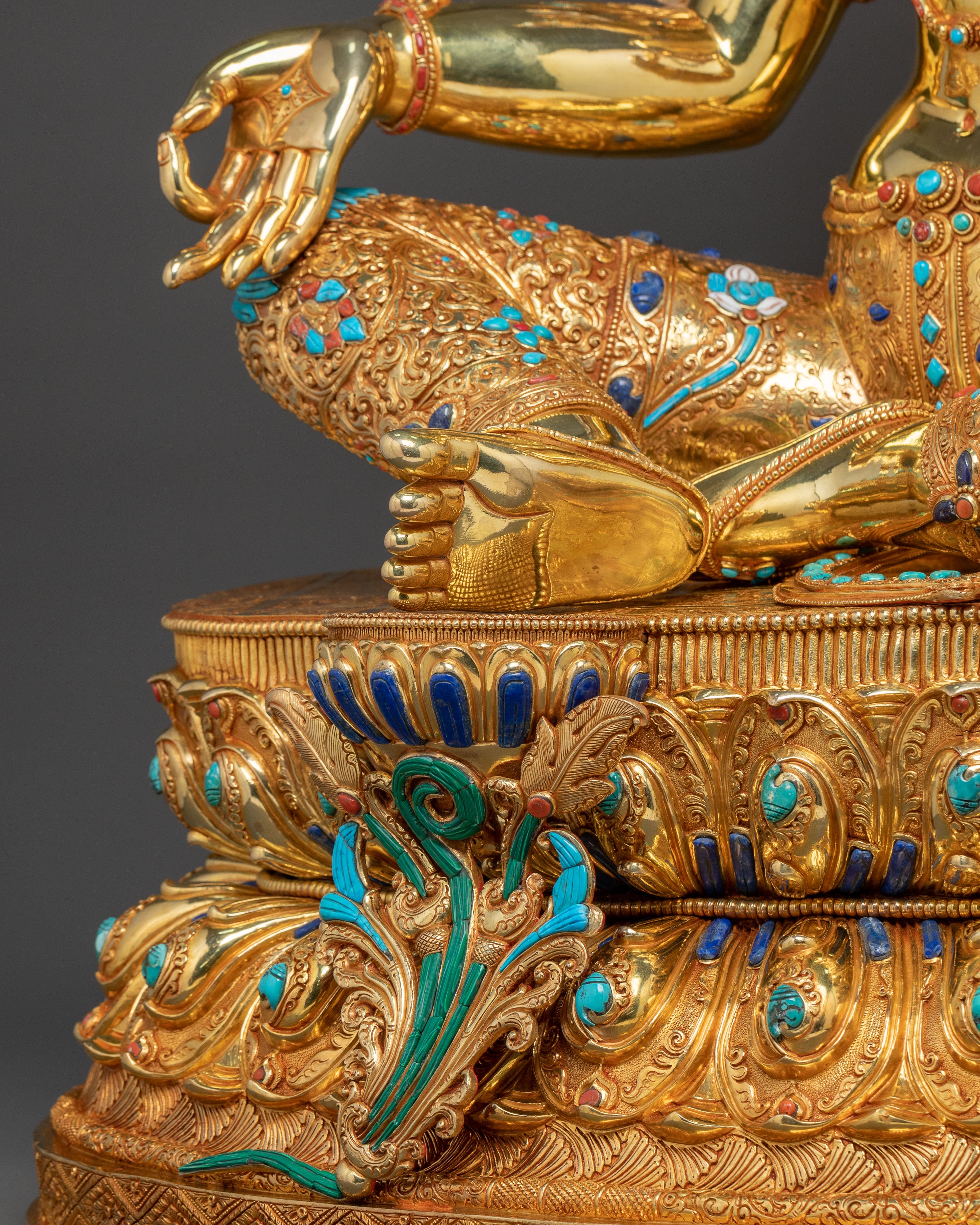 Green Tara Goddess Statue: Embodying Compassion and Divine Protection