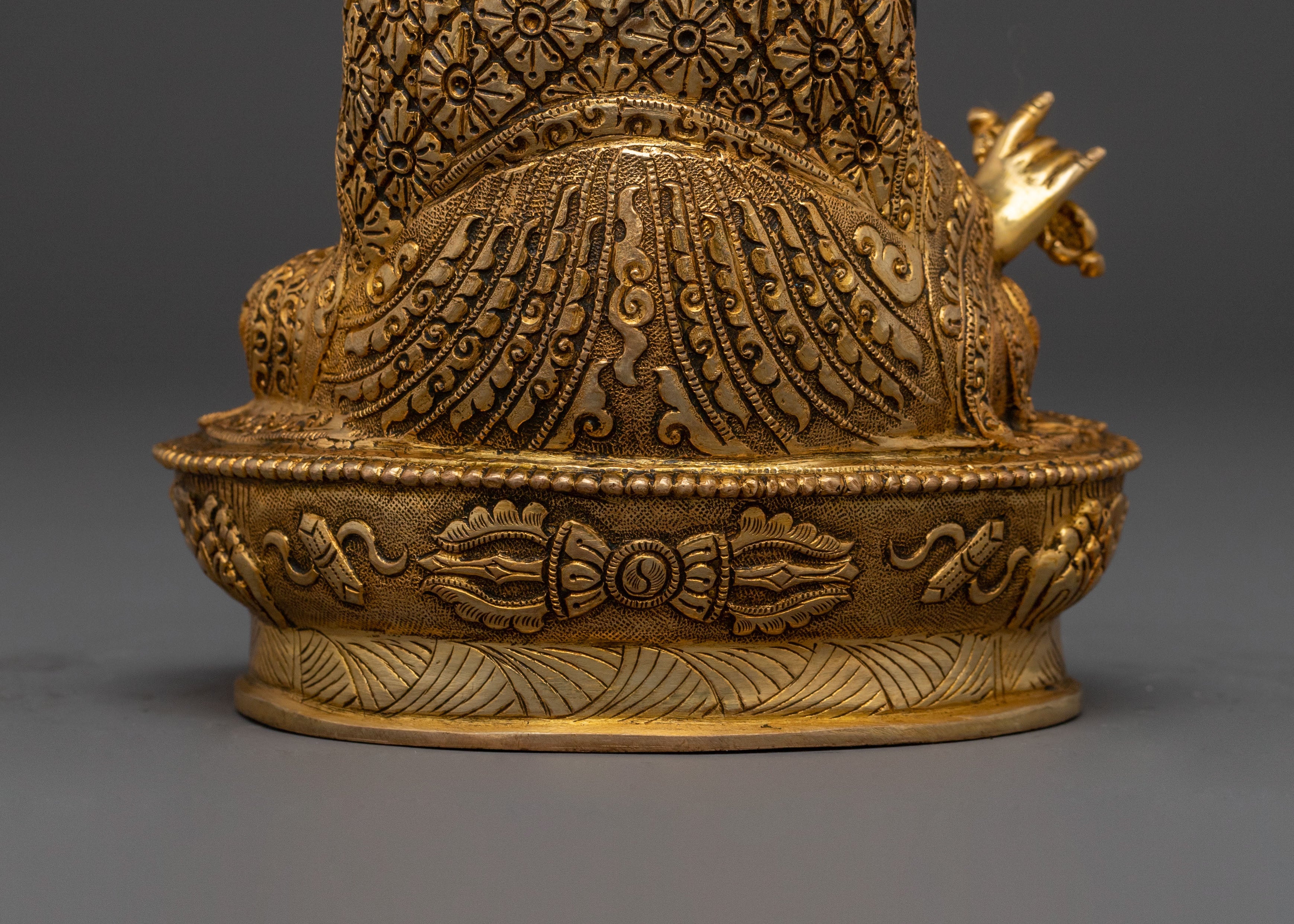Guru Rinpoche Wisdom Statue | Dharma Protector