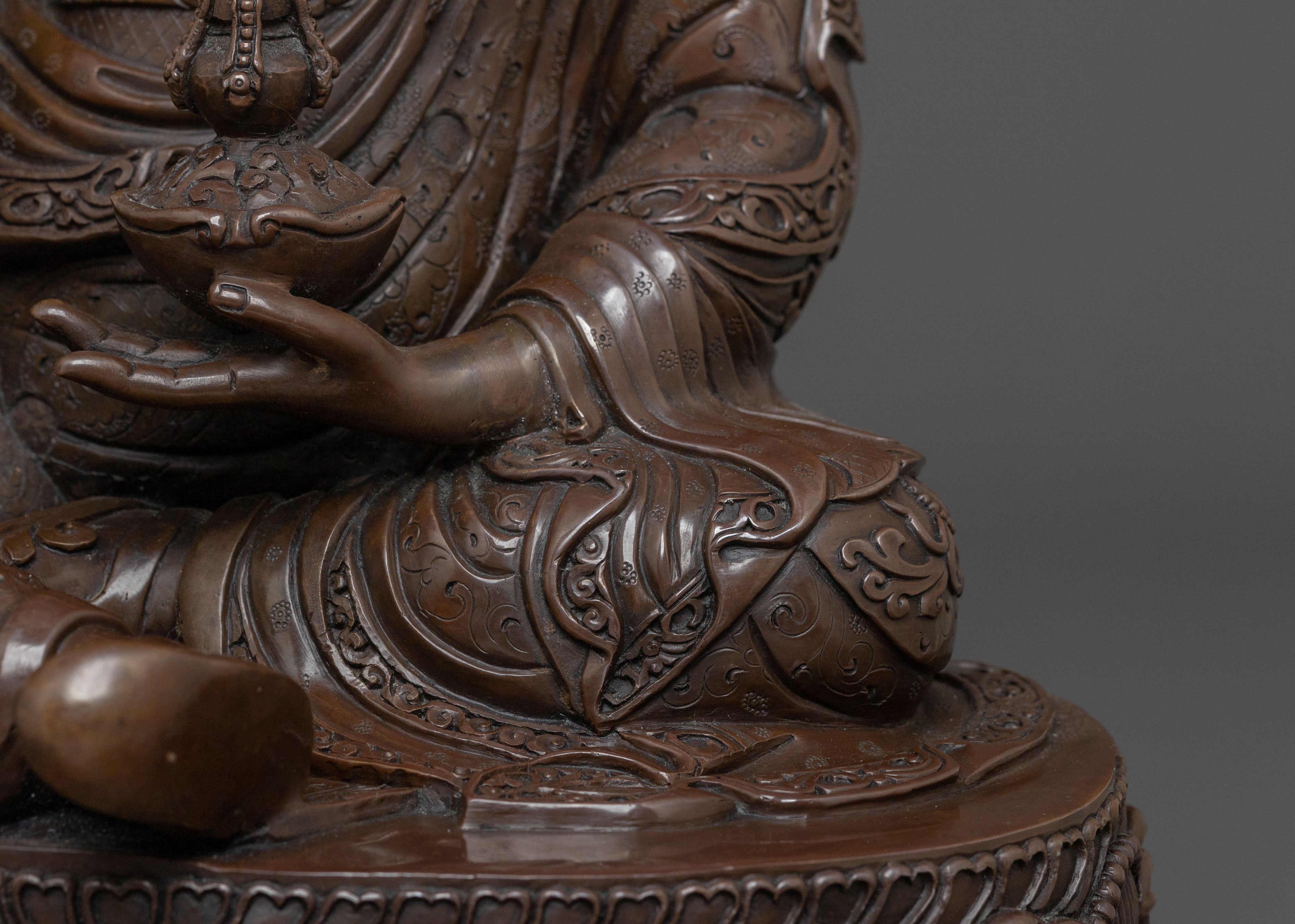 Guru Rinpoche Statue | Symbol of Wisdom