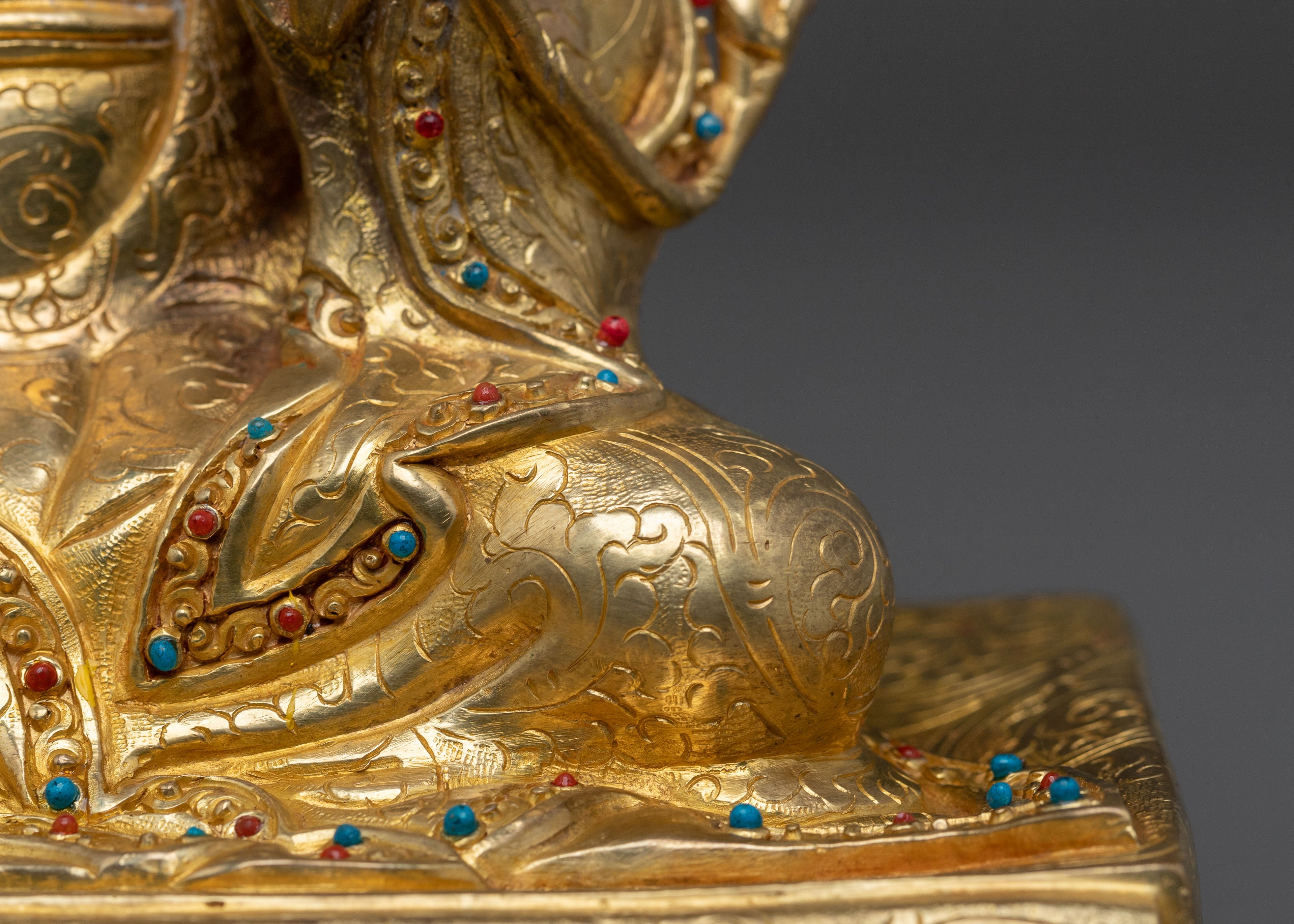 Yuthok Yonten Gonpo Statue | Tibetan Medicine Founder