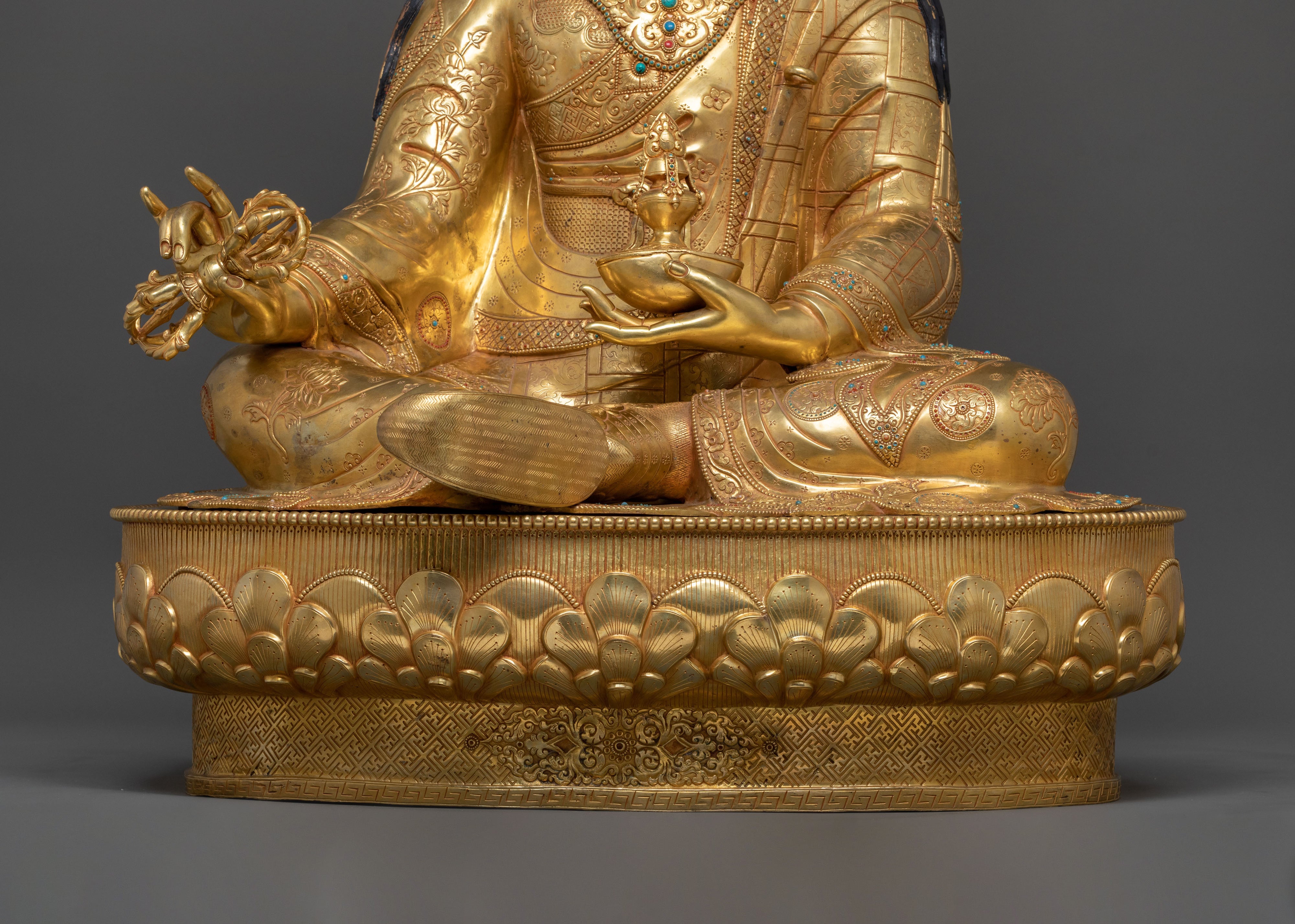 Majestic Lotus Born Guru Rinpoche Statue | Symbol of Wisdom and Compassion